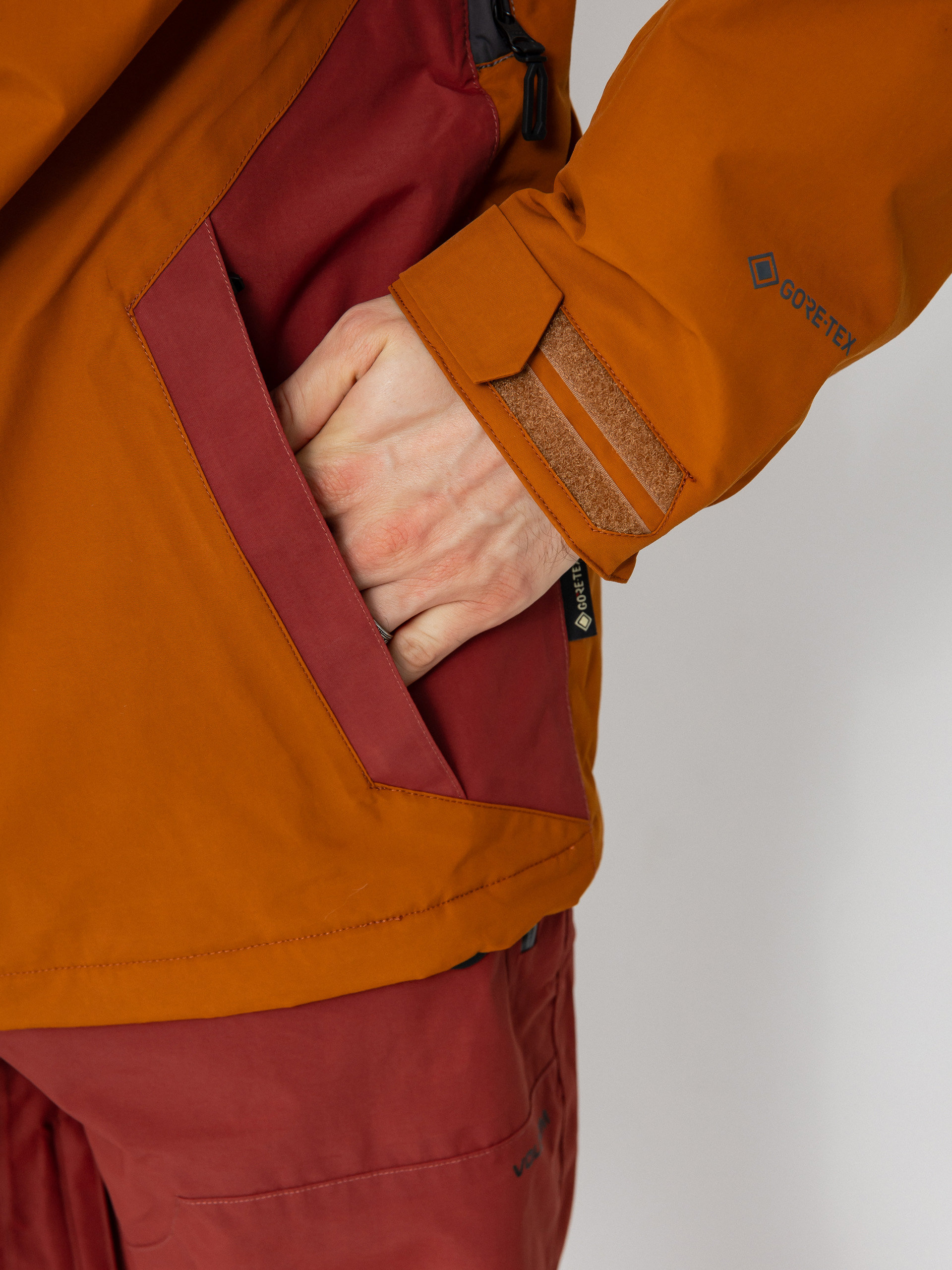 Herren Volcom Snowboard Jacke L Ins Gore Tex (caramel)