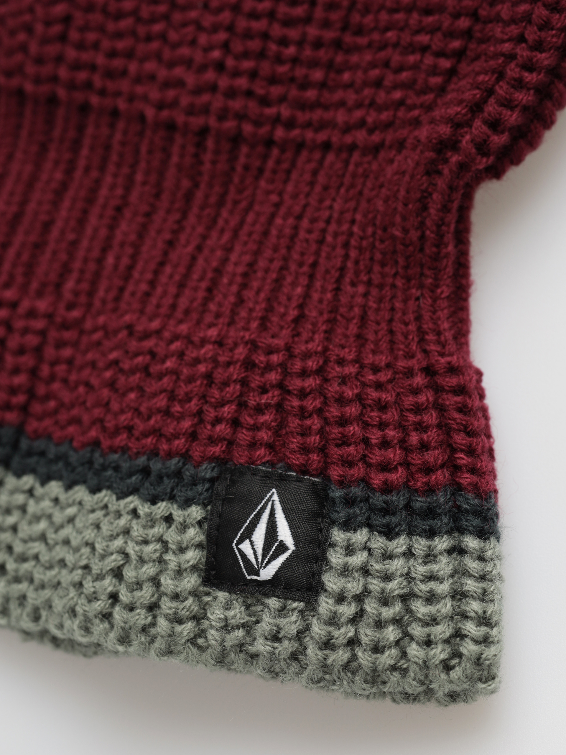 Volcom Stone Convict Balaclava Wmn Beanie (burgundy)
