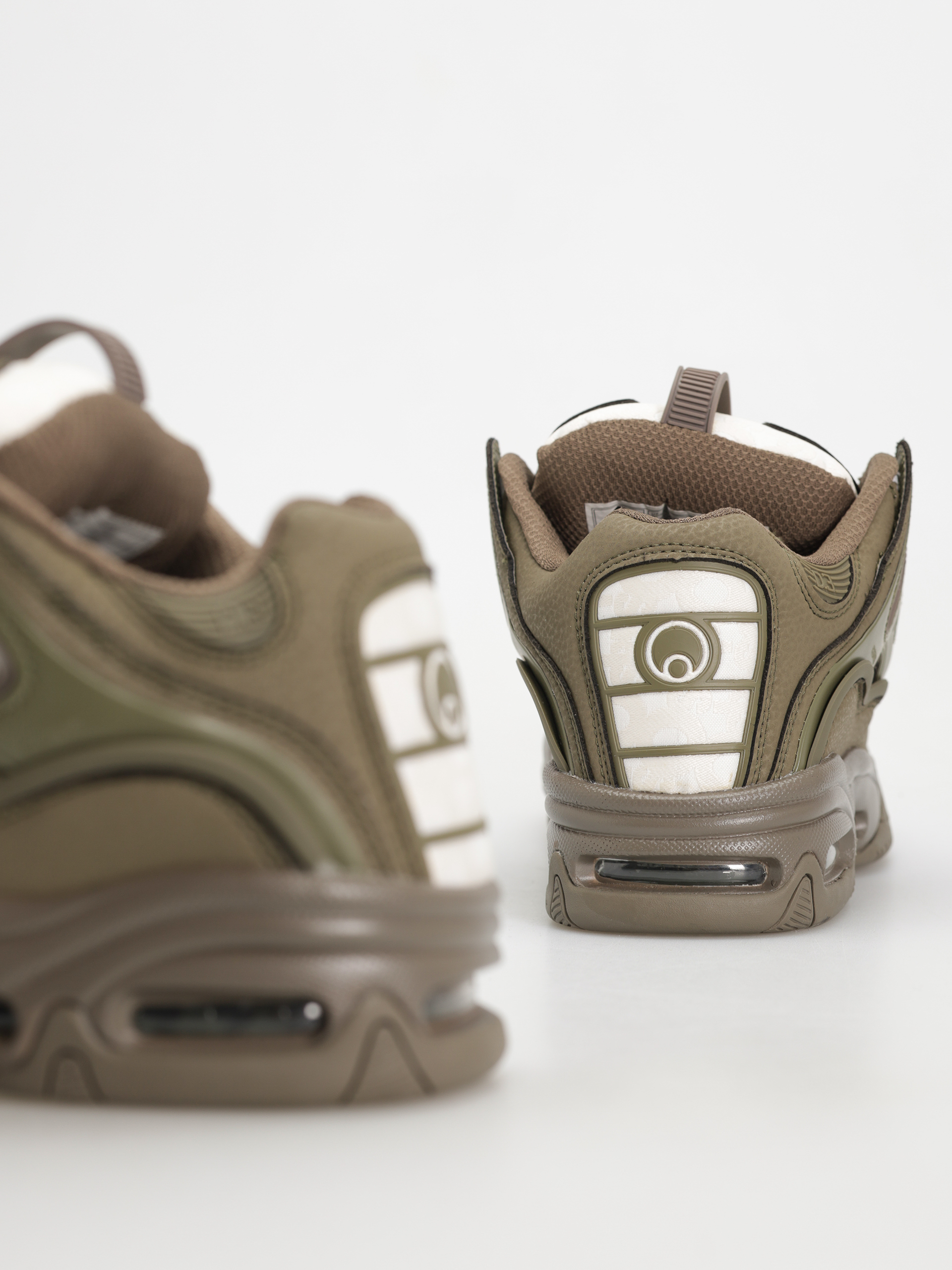 Osiris D3 2001 Schuhe (olive/white)