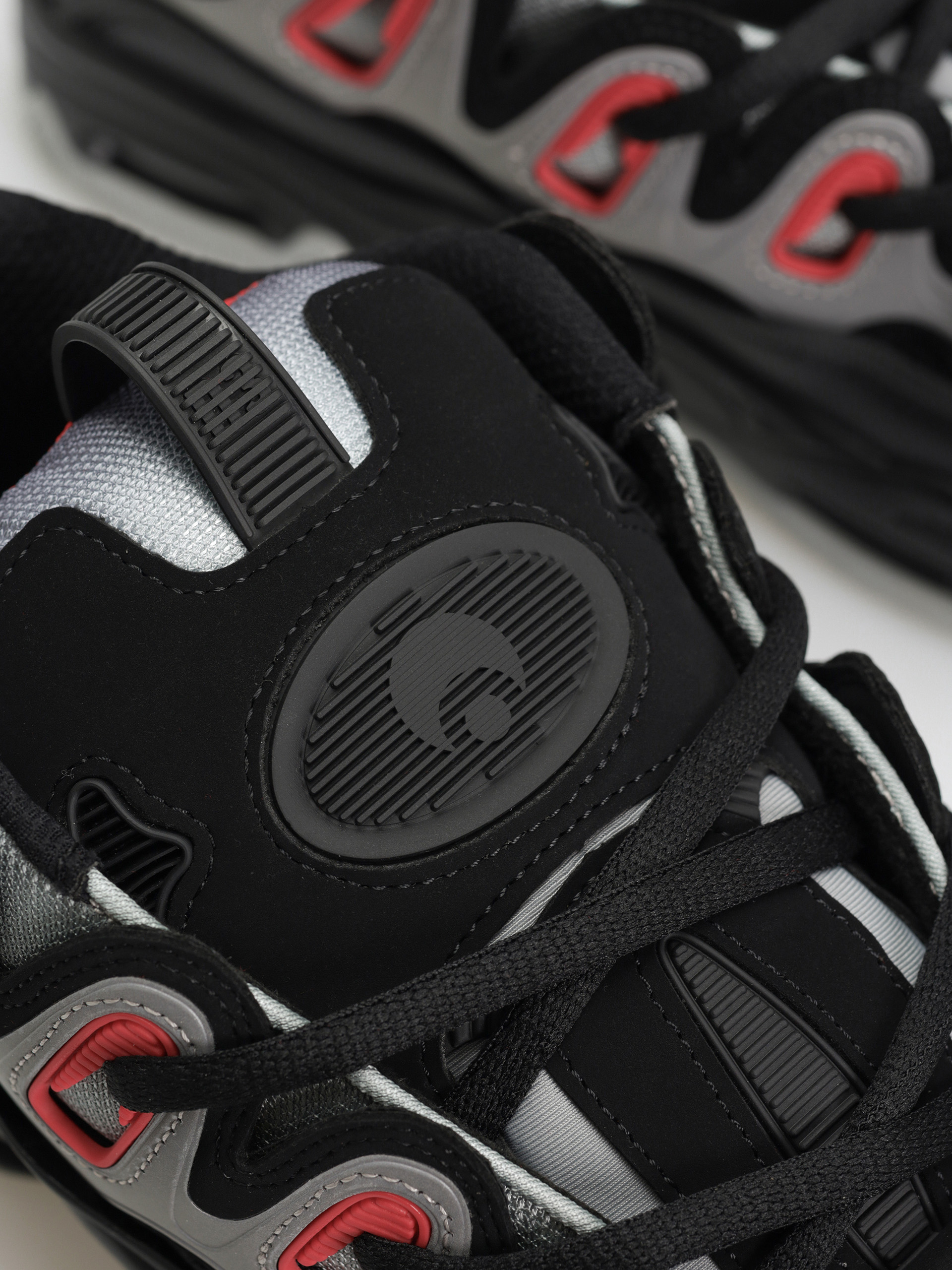 Osiris D3 2001 Schuhe (blk/lt.gry/red)