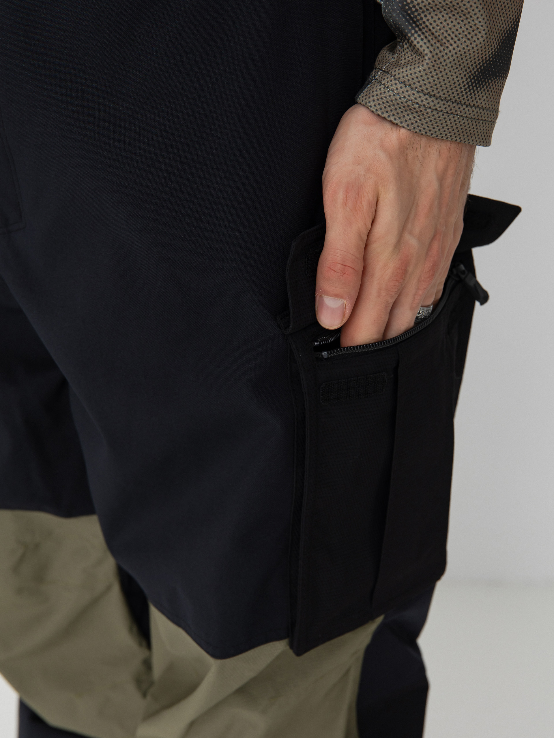 Mens Volcom Snowboard pants Nwrk Baggy (black)