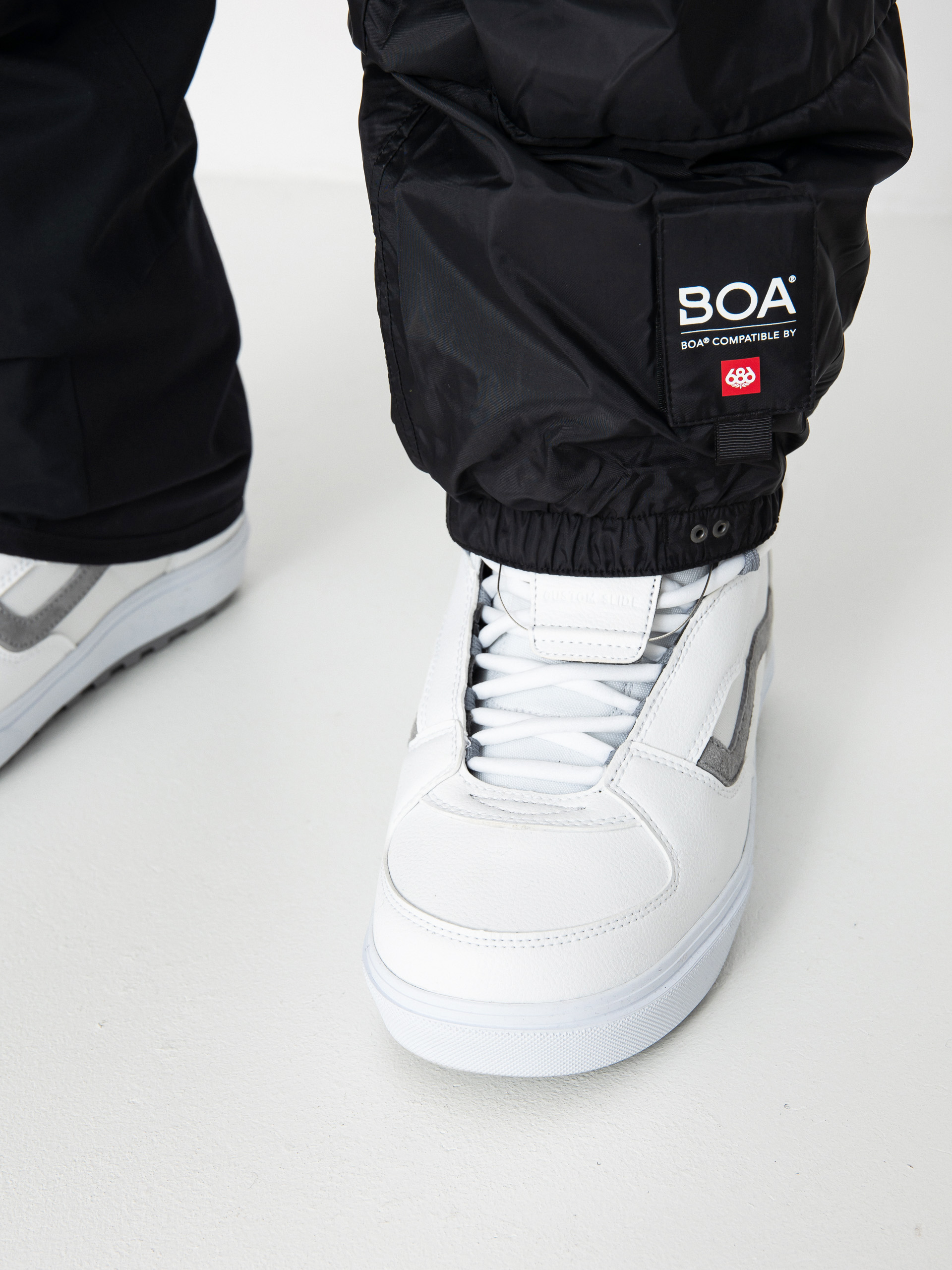 Mens 686 Smarty 3 In 1 Cargo Snowboard pants (black)