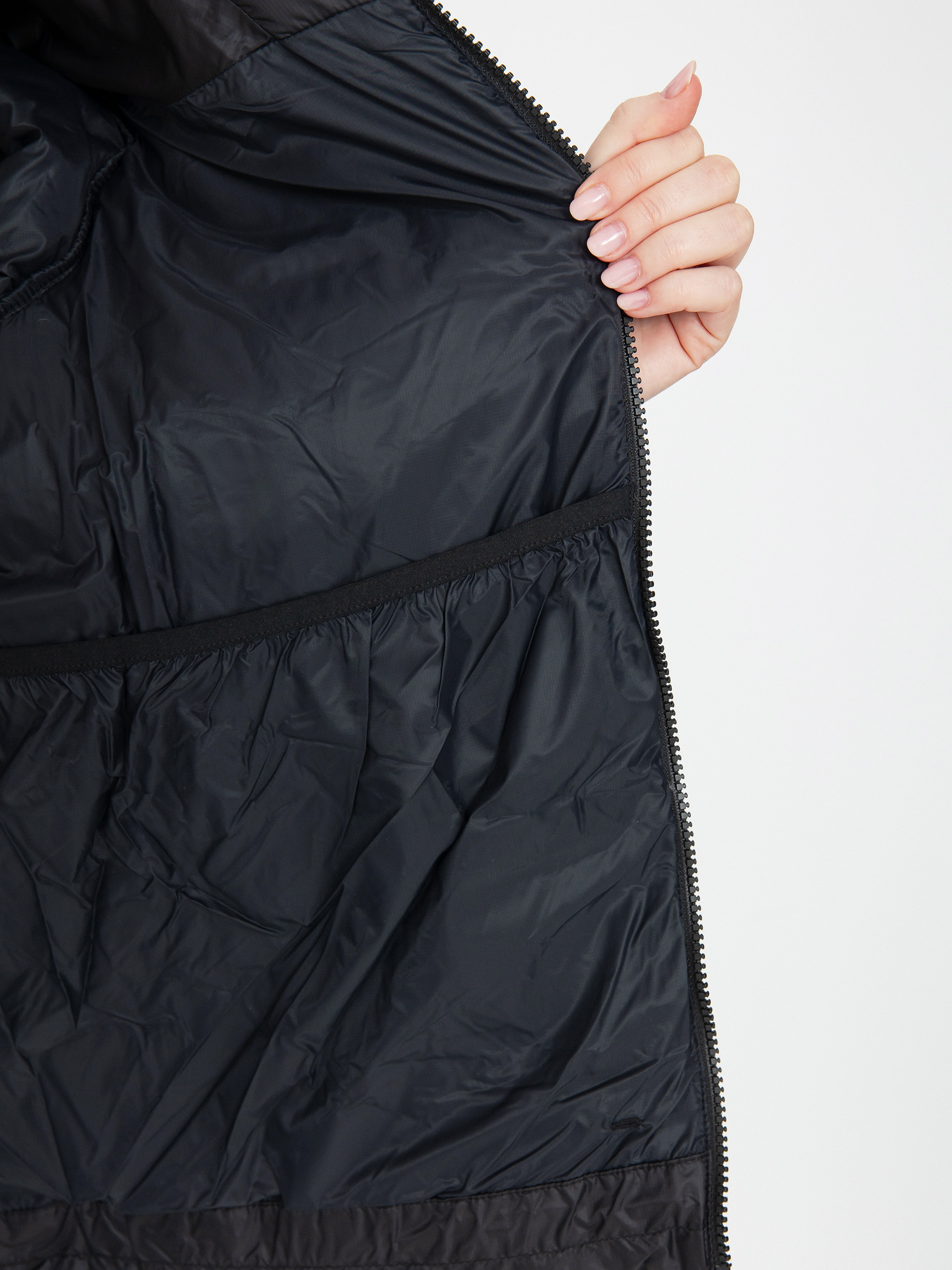 Patagonia Jacket Fitz Roy Down HD Wmn (black)