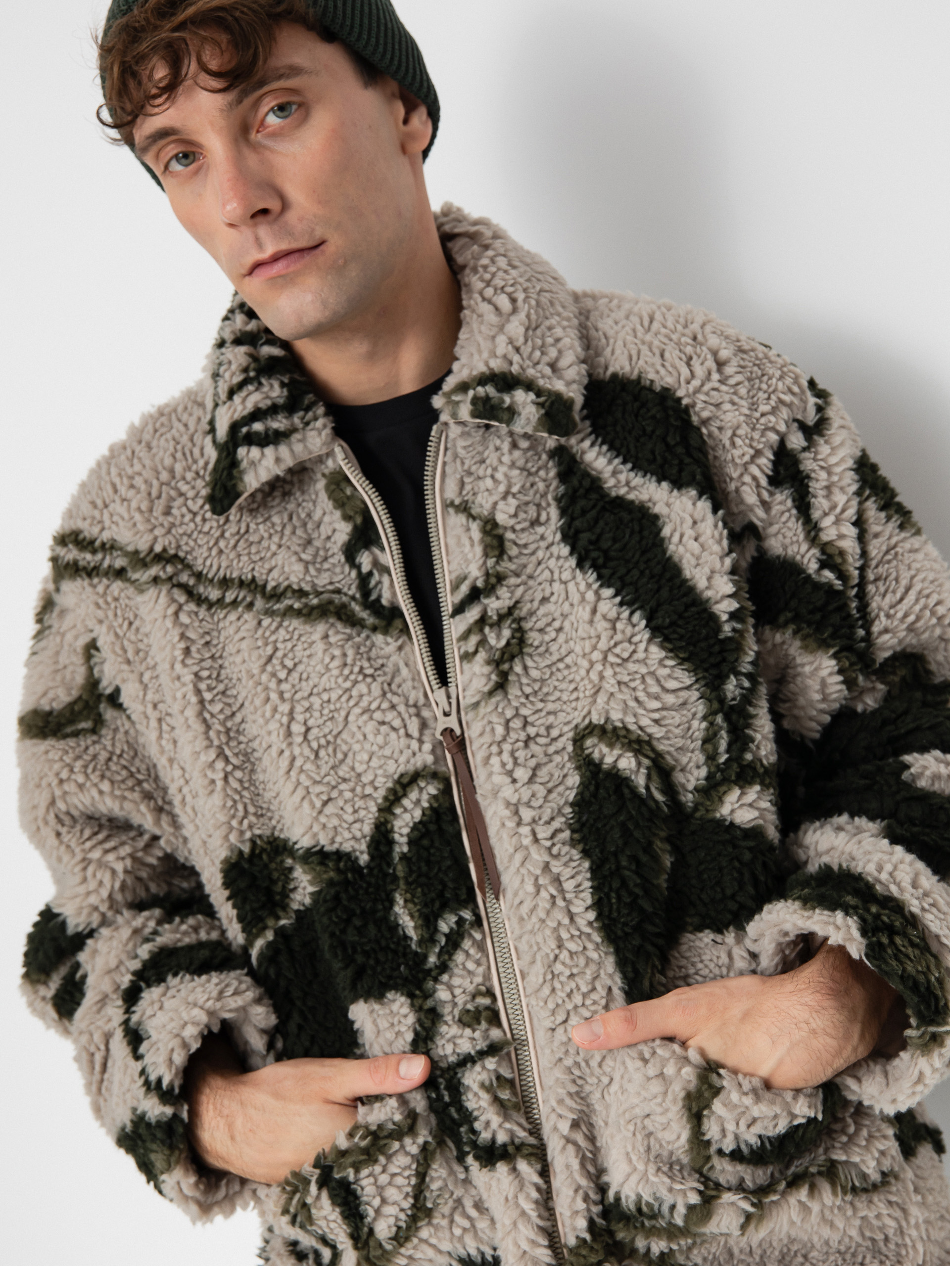 OBEY Jacket Mushroom Sherpa (silver grey multi)