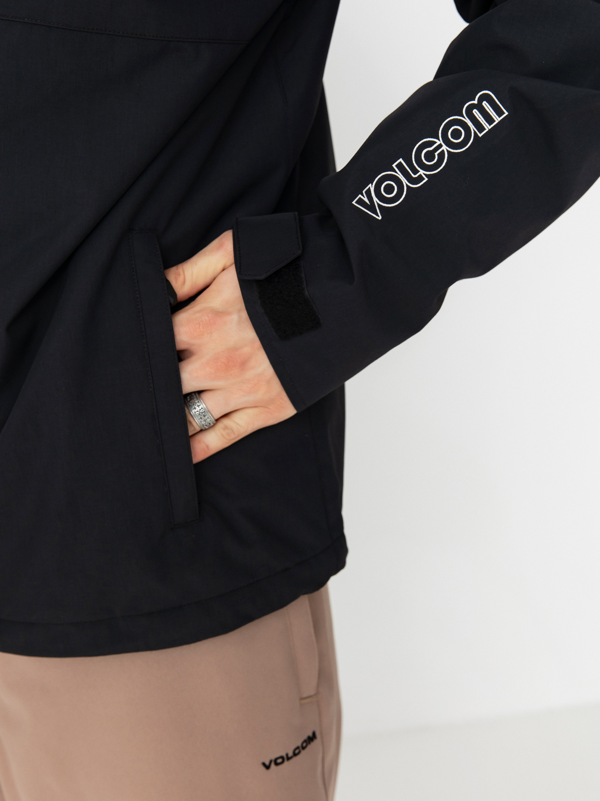 Herren Volcom Snowboard Jacke 2836 Ins (black)