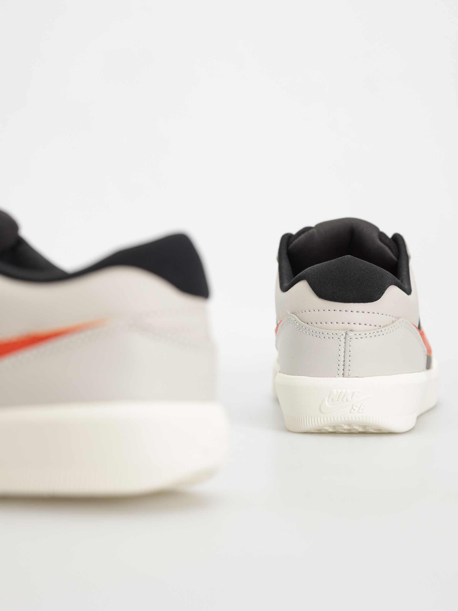 Nike SB Schuhe Force 58 Premium (light bone/cosmic clay black)