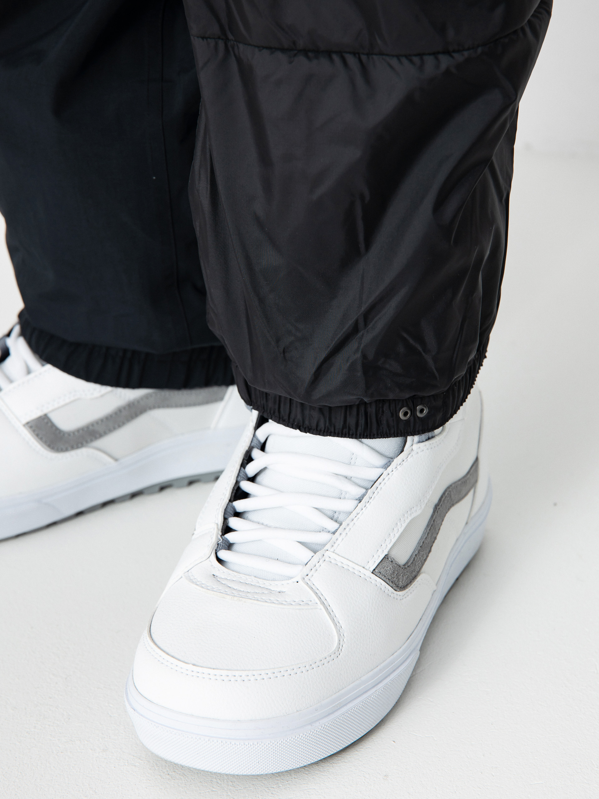 Mens 686 Gore Tex Dojo Snowboard pants (black)