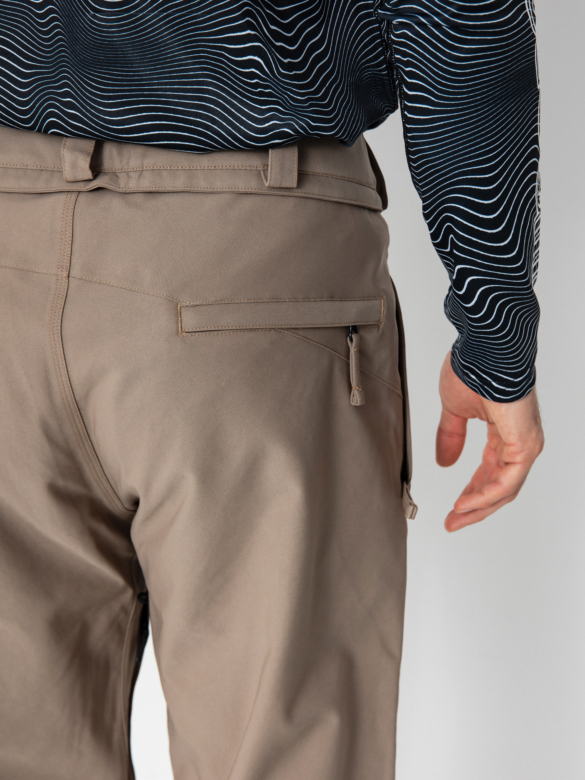 Mens Volcom Snowboard pants Freakin Snow Chino (chestnut brown)