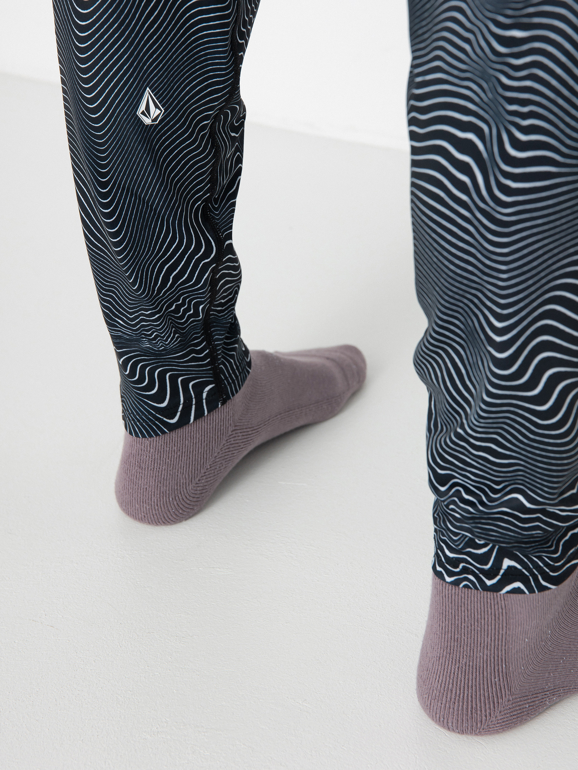 Mens Volcom Active leggings M V Science (black print)