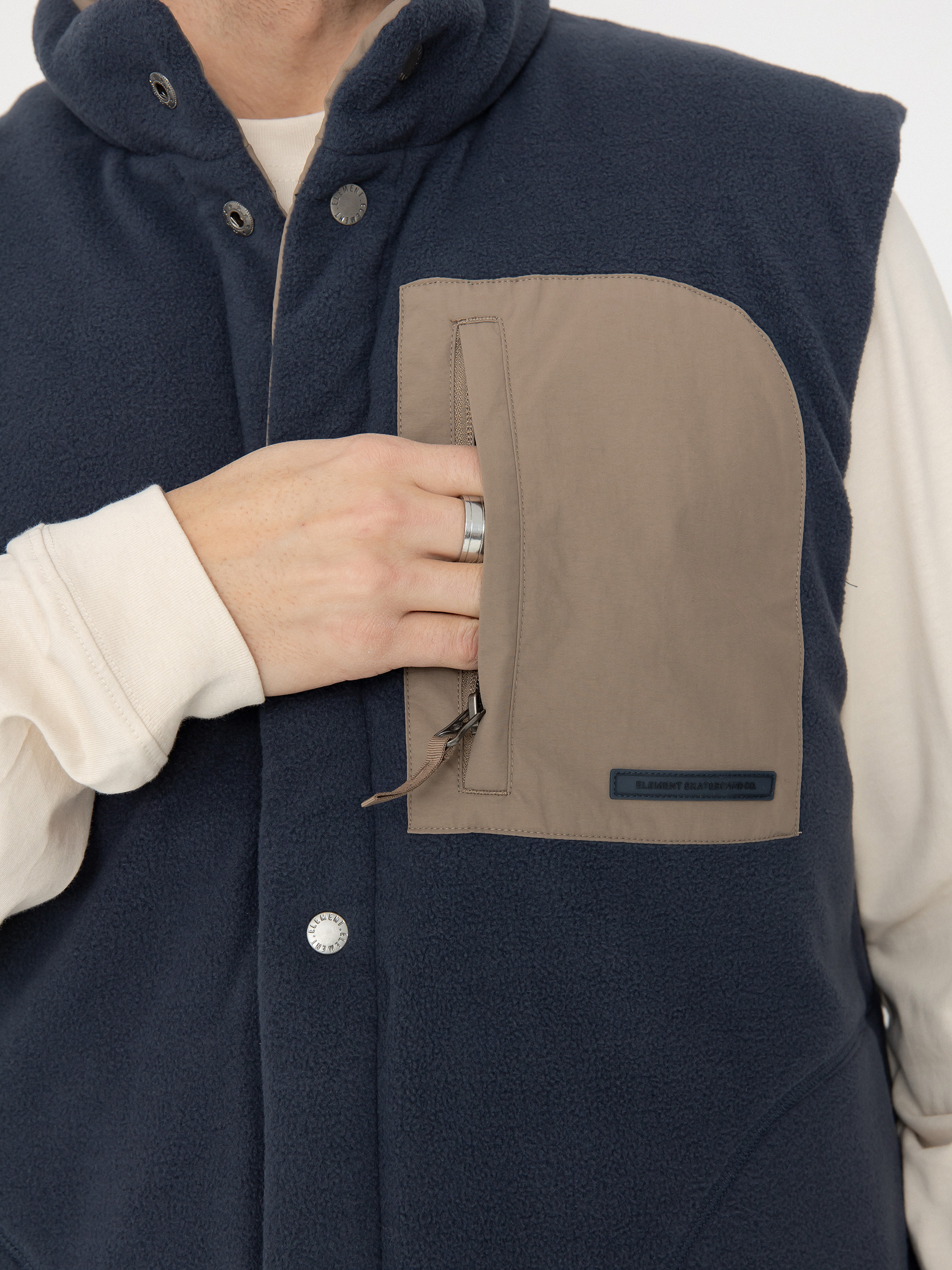 Element Vest Trekka Vest (walnut)