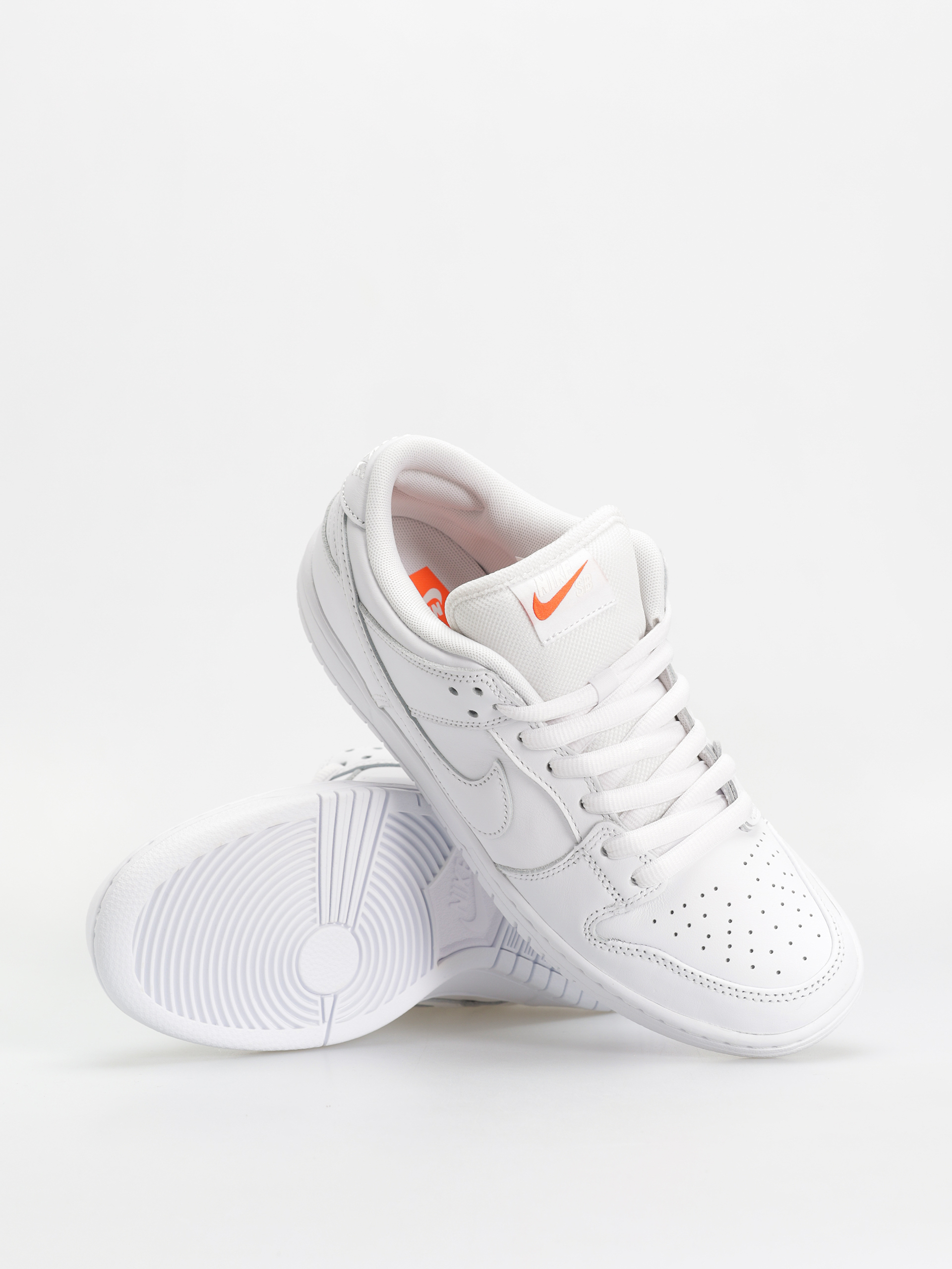 Nike SB Dunk Low Pro Shoes (white/white white white)