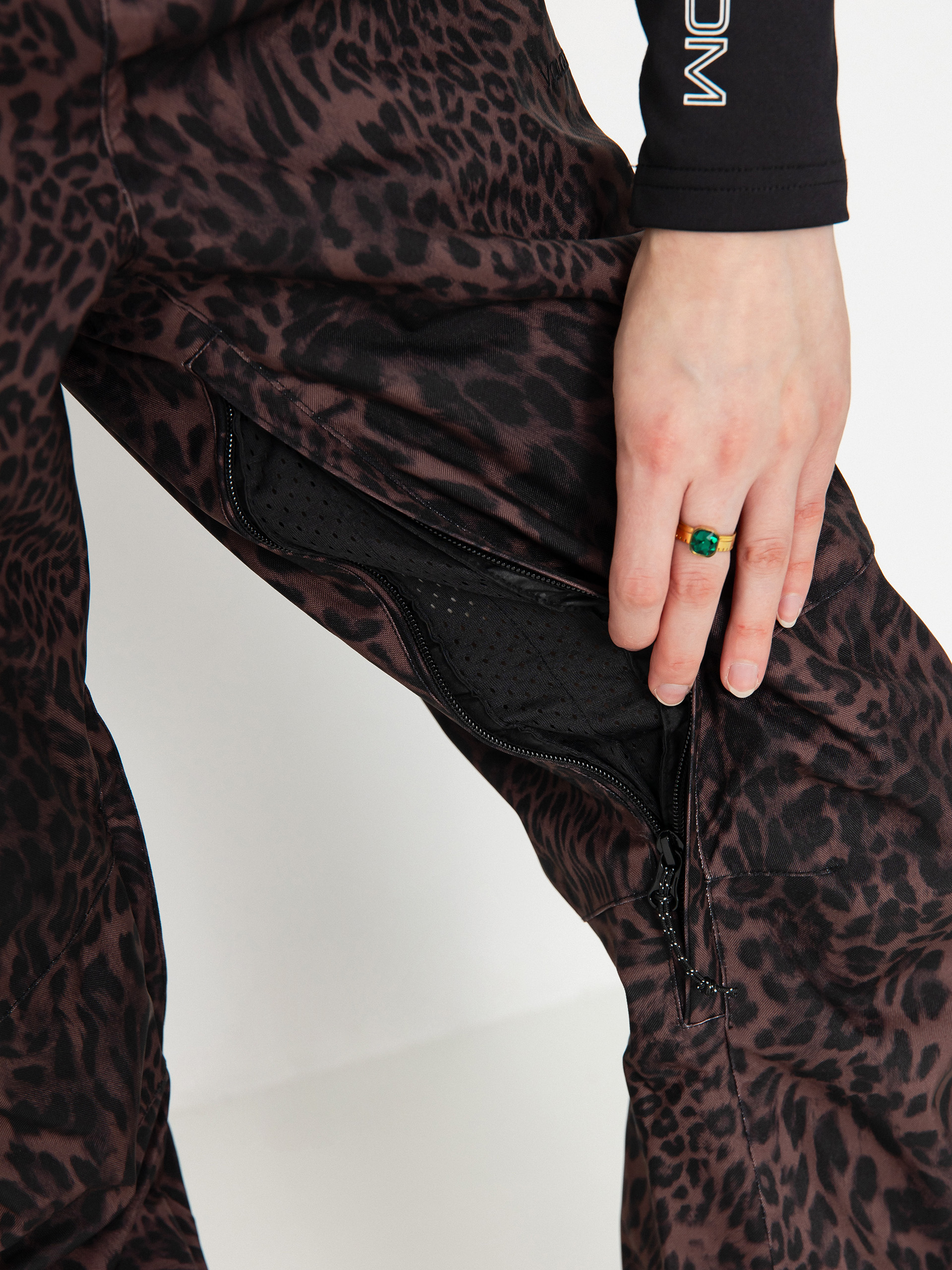 Damen Volcom Snowboard Hose Swift Bib Overall (leopard)