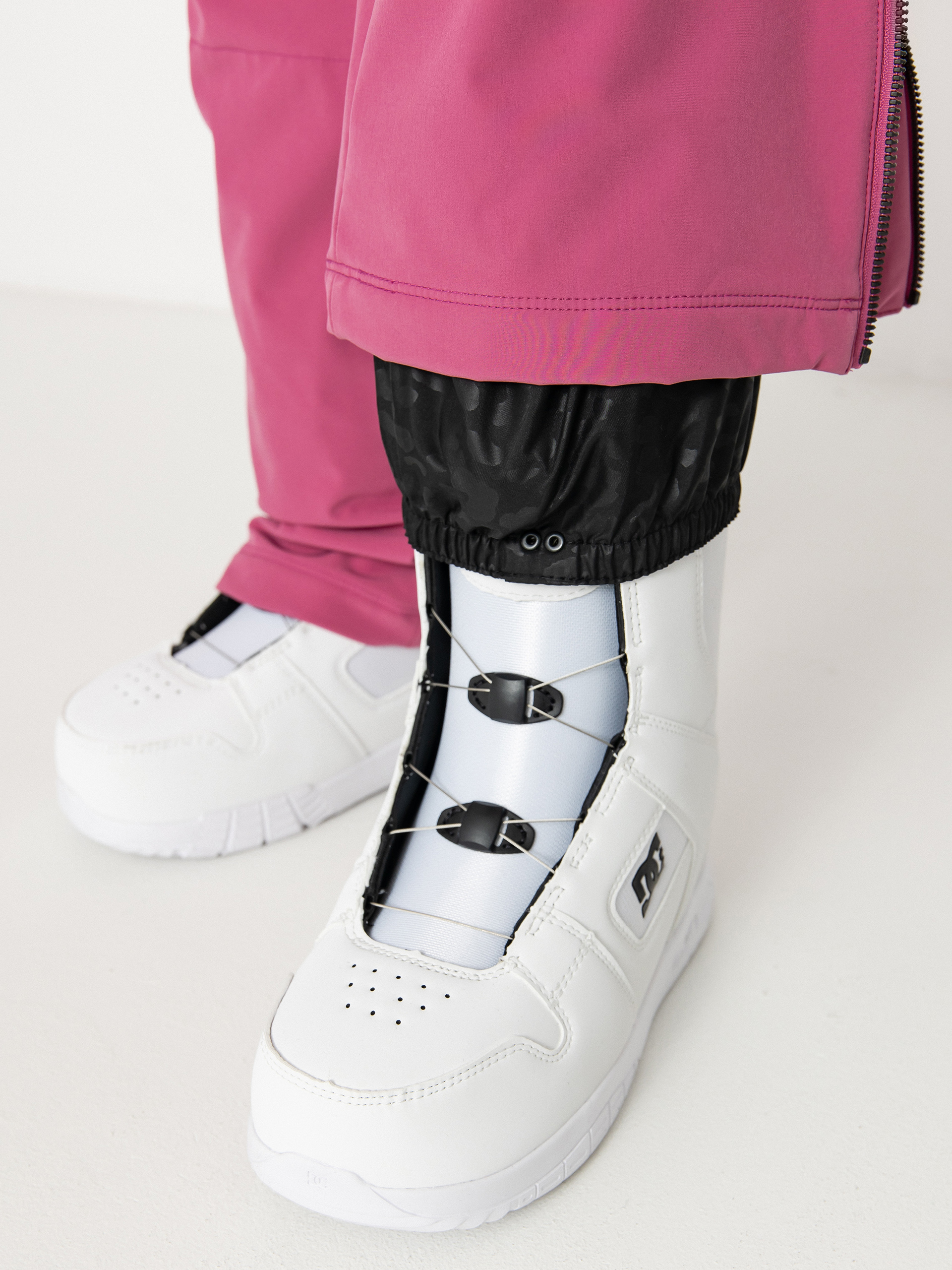 Damen Volcom Snowboard Hose Battle Stretch (blurred violet)