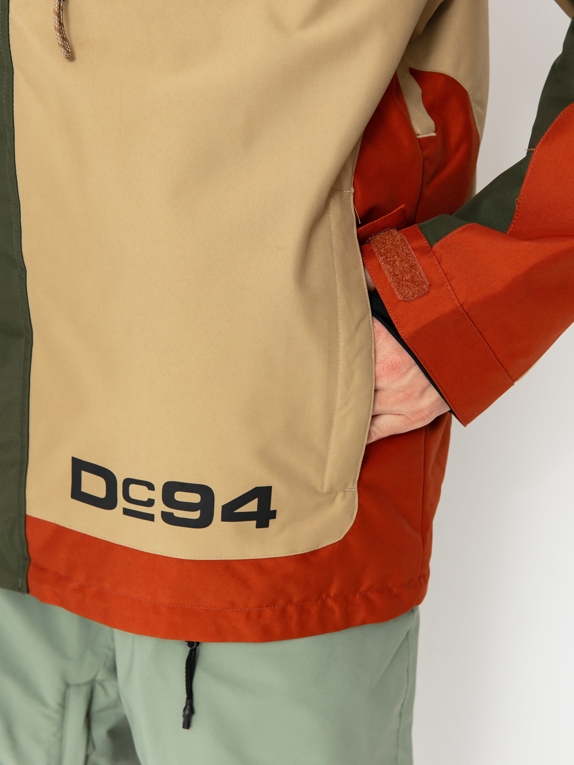 Mens DC Snowboard jacket Defiant (deep depths)