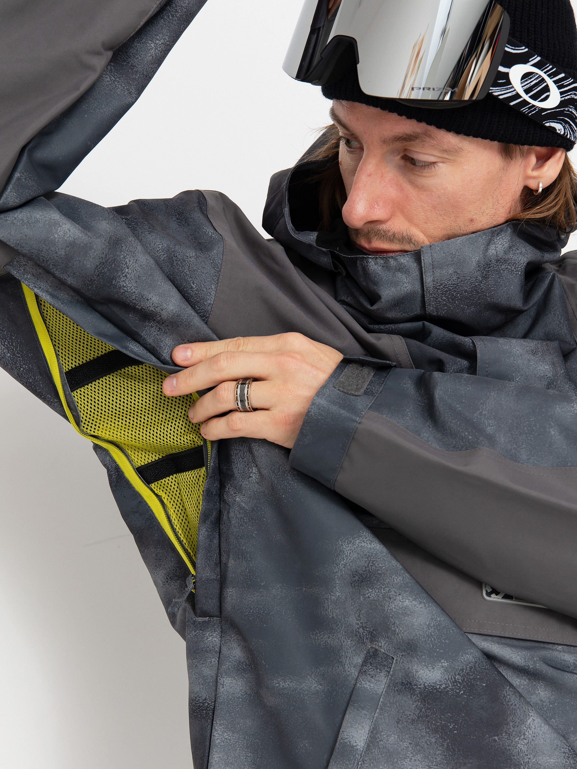 Mens DC Snowboard jacket 43 (overspray)