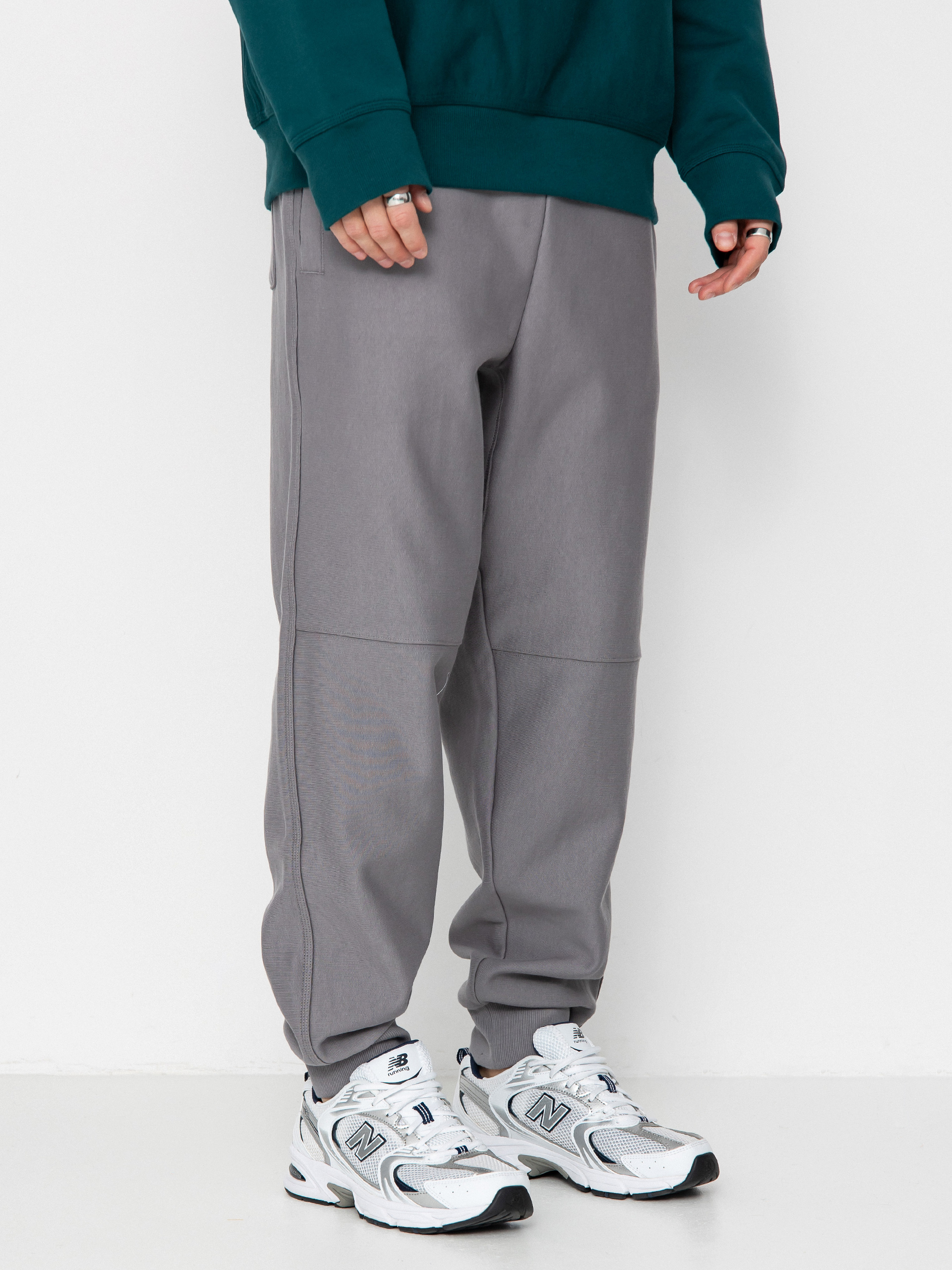 Carhartt WIP Pants American Script Jogging (yosemite)