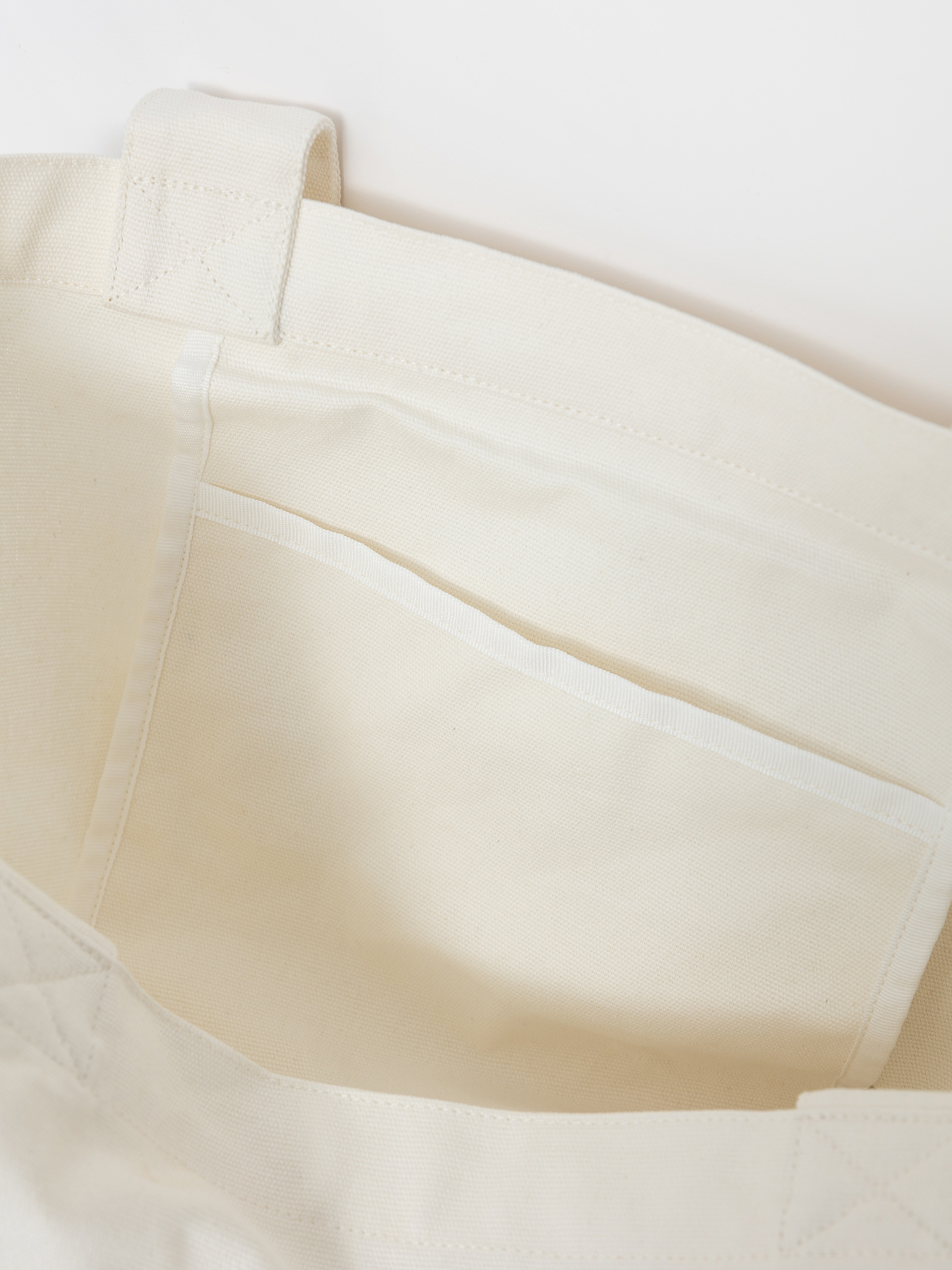 Carhartt WIP Canvas Graphic Tote Tasche (harttbreaker print  wax)