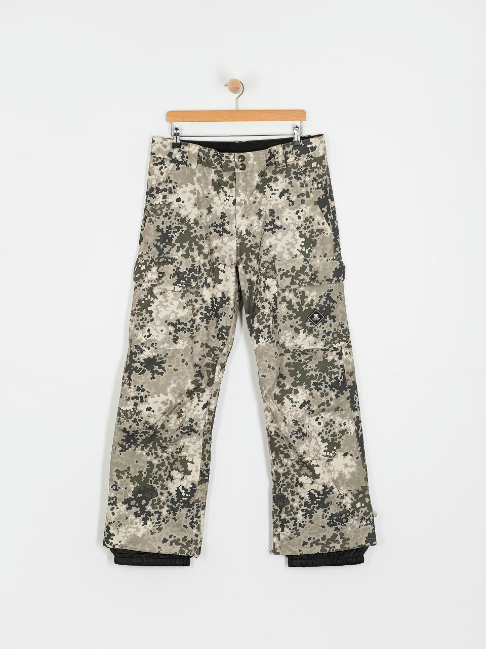 DC Snowboard pants Code (fractal)