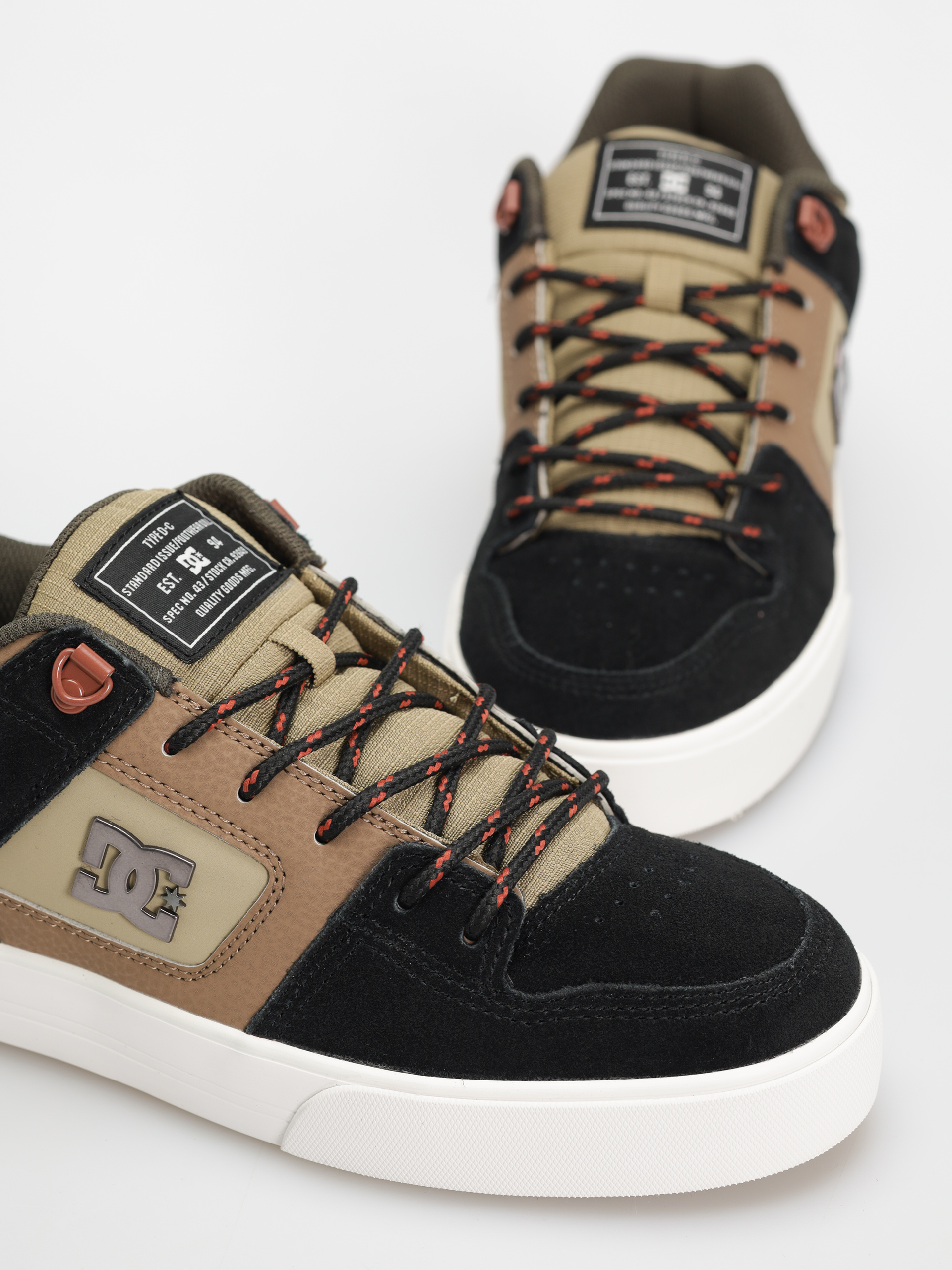 DC Pure Wnt Schuhe (brown/brown/green)