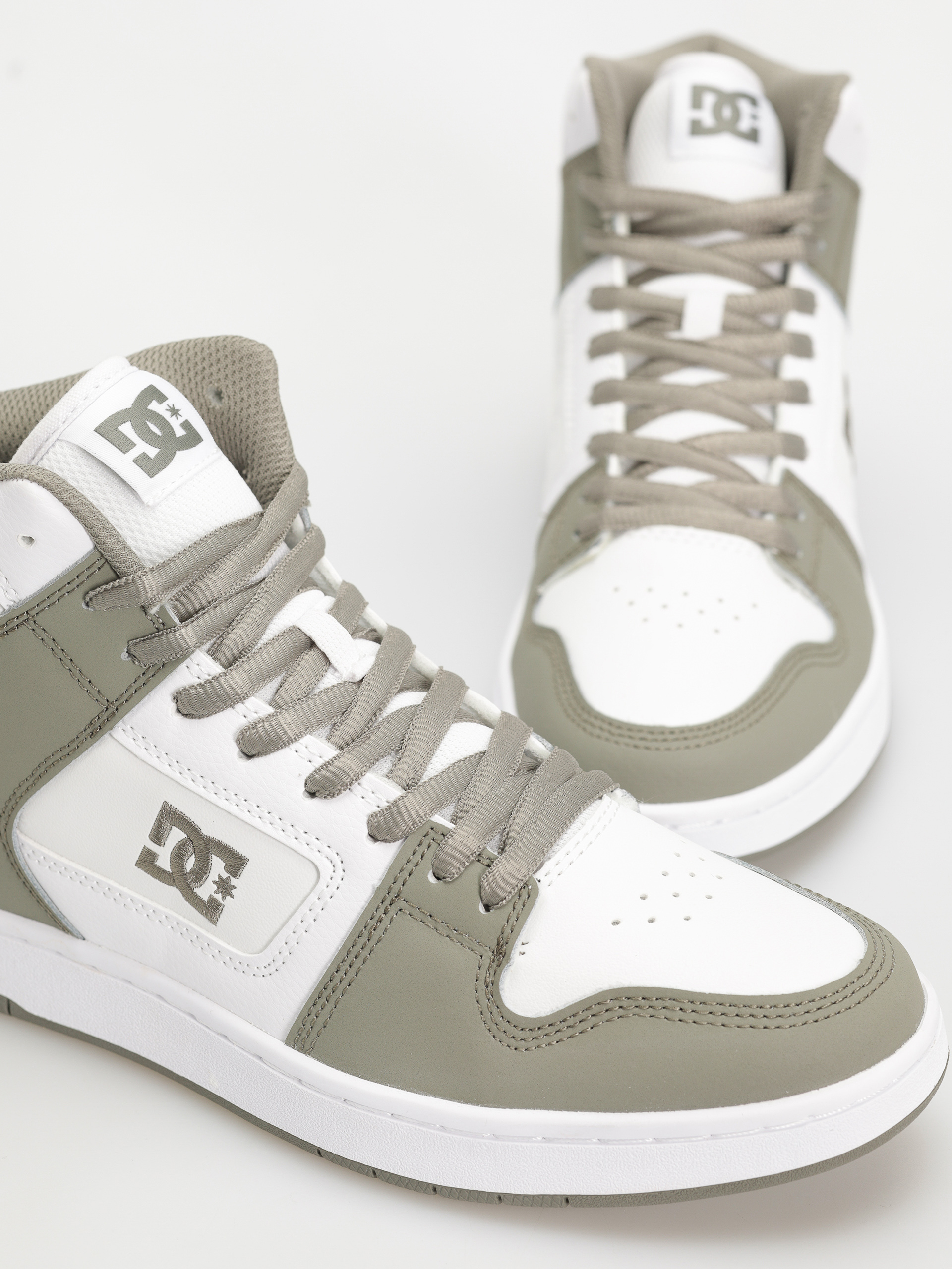 DC Schuhe Manteca 4 Hi (white/olive)