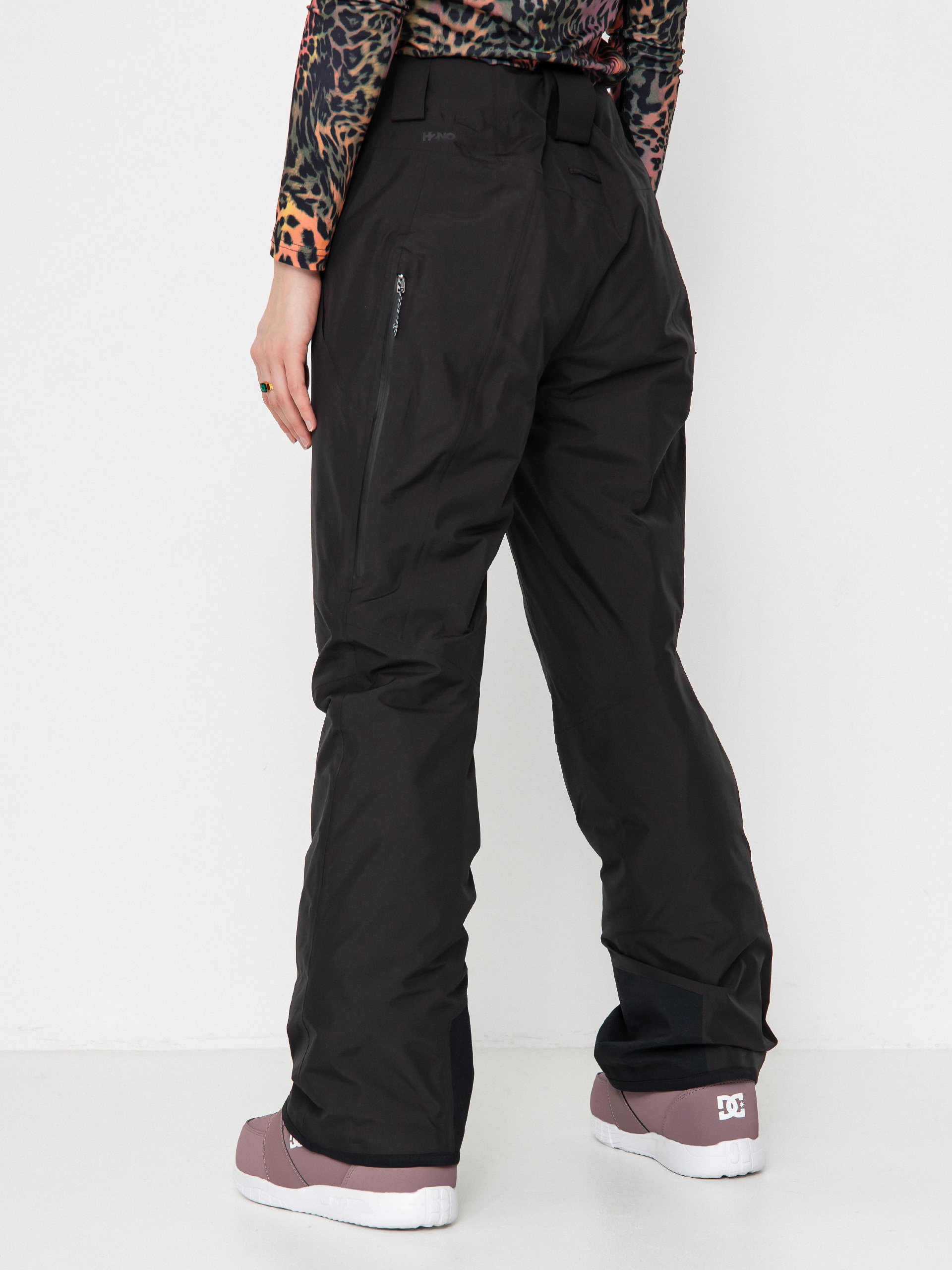 Damen Patagonia Hose Insulated Powder Town Reg (black)