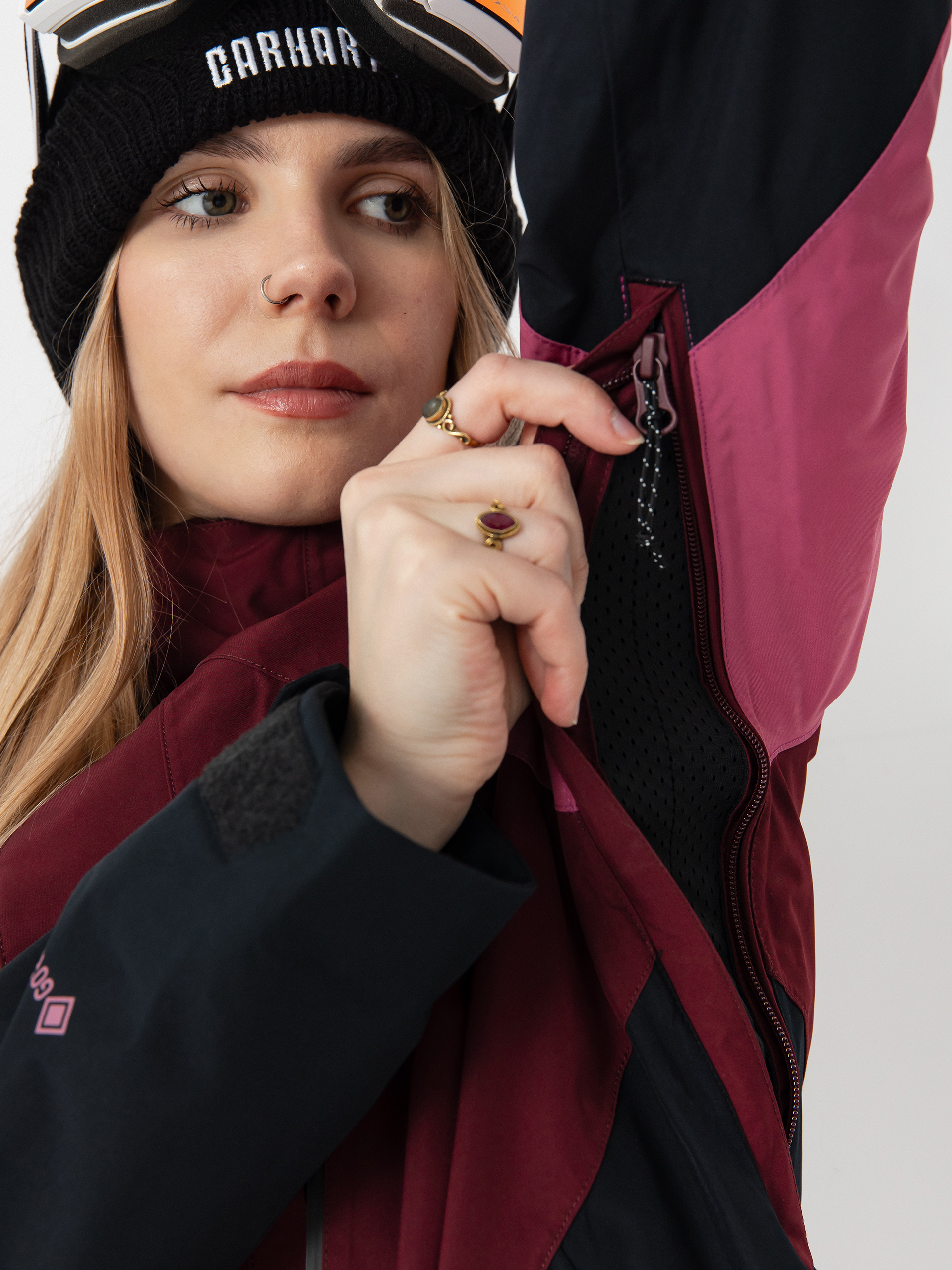 Damen Volcom V.Co Aris Ins Gore Snowboard Jacke (burgundy)