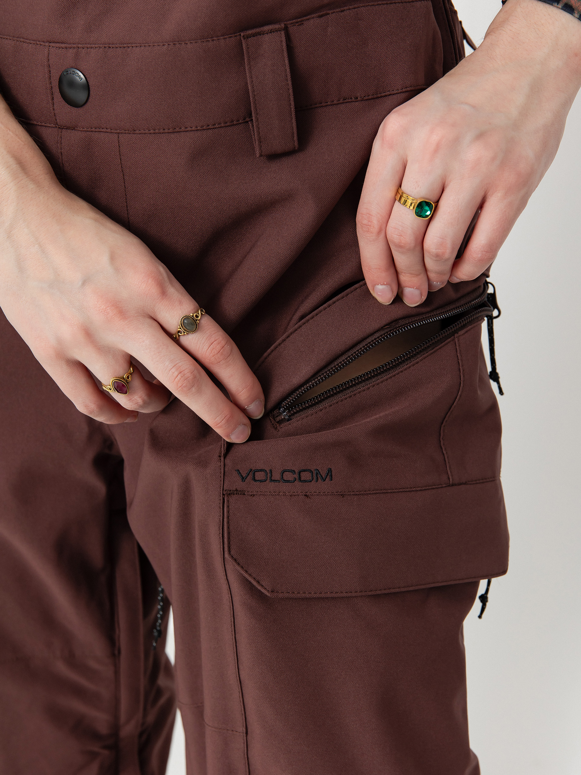 Womens Volcom Snowboard pants Creston 3D Stretch Bib Overall (mahogany)
