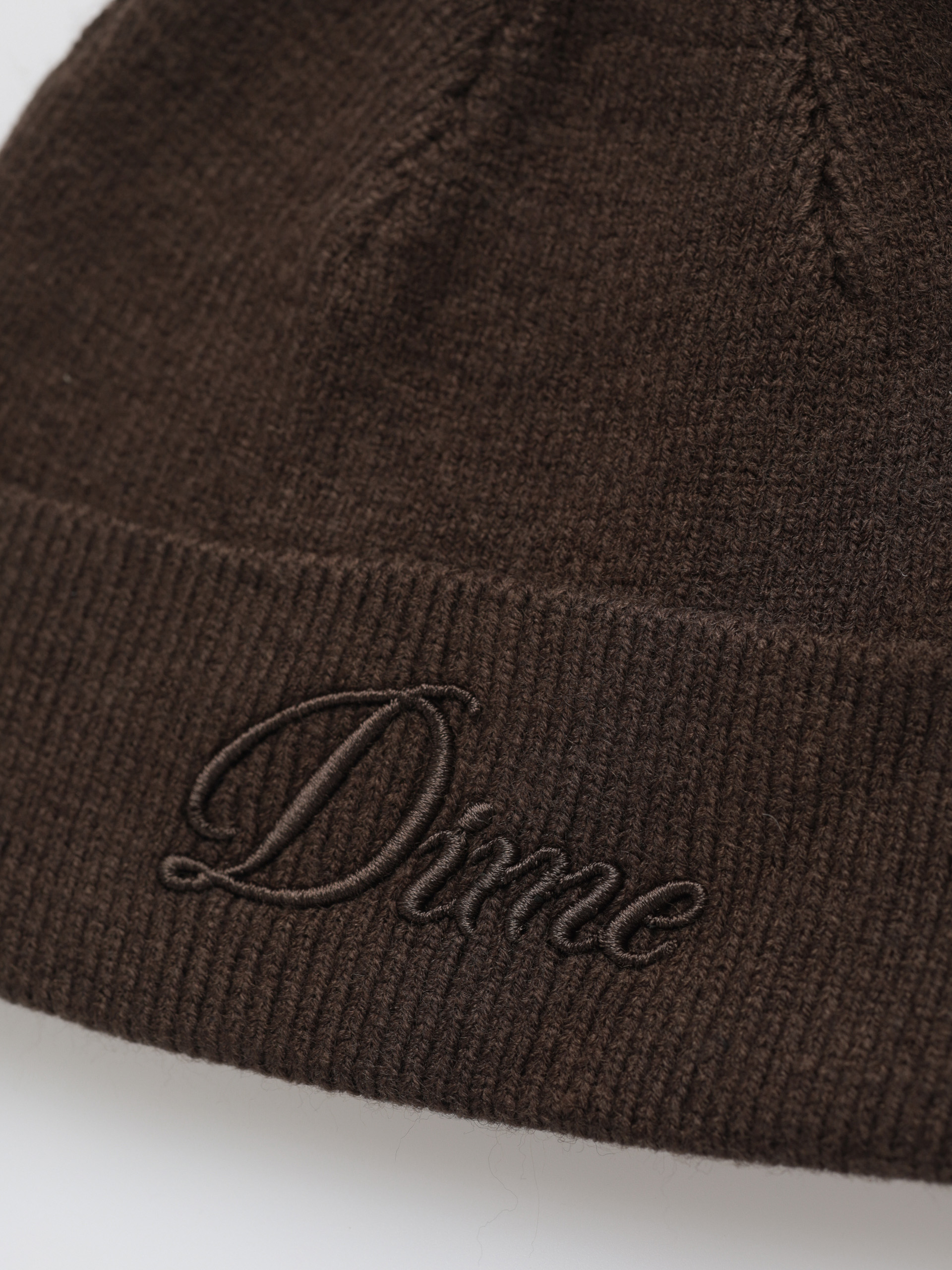 Dime Cursive Wool Fold Beanie (dark brown)