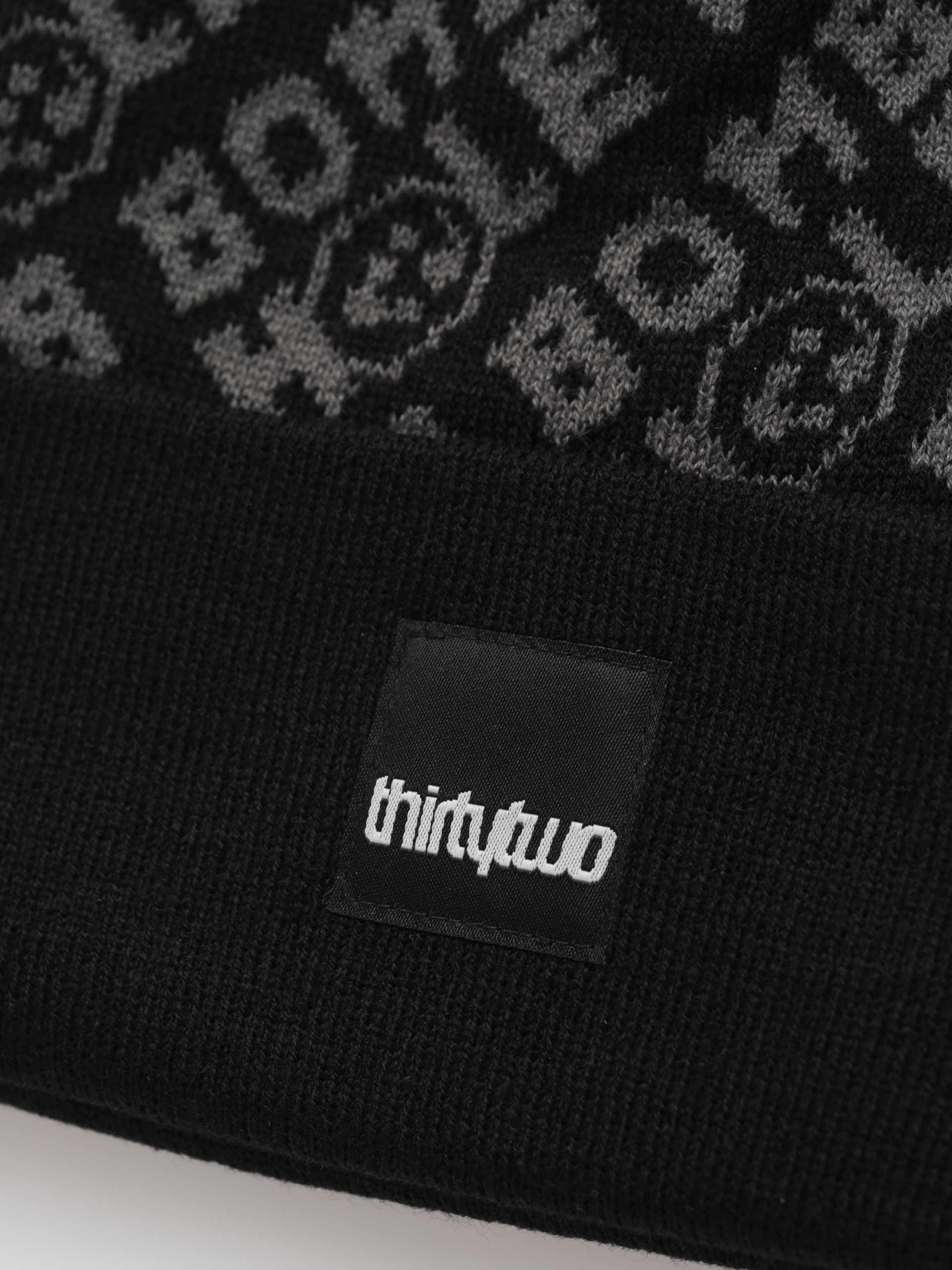 ThirtyTwo Bombhole Beanie (black/charcoal)