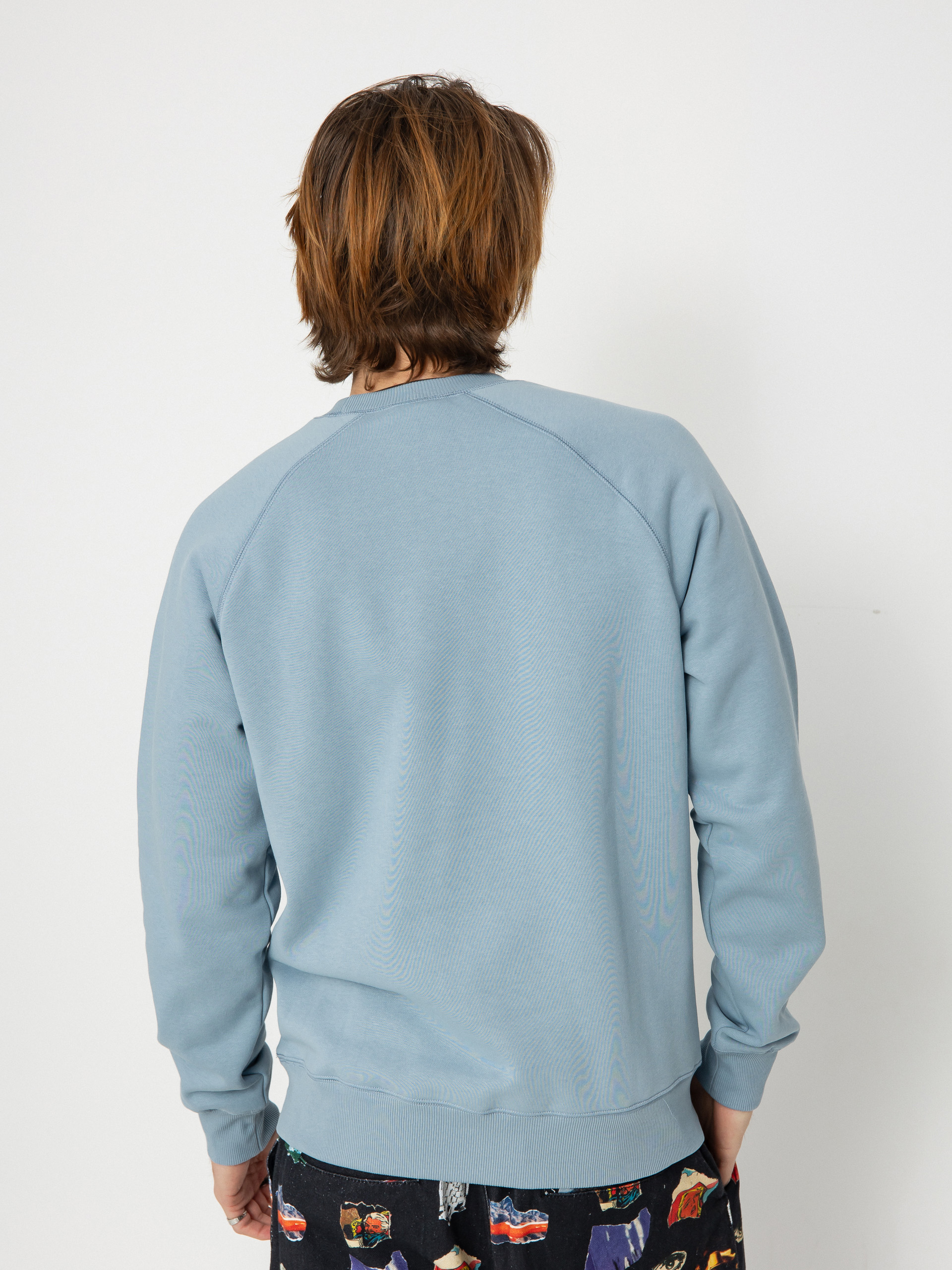Carhartt WIP Chase Sweatshirt (frosted blue/gold)
