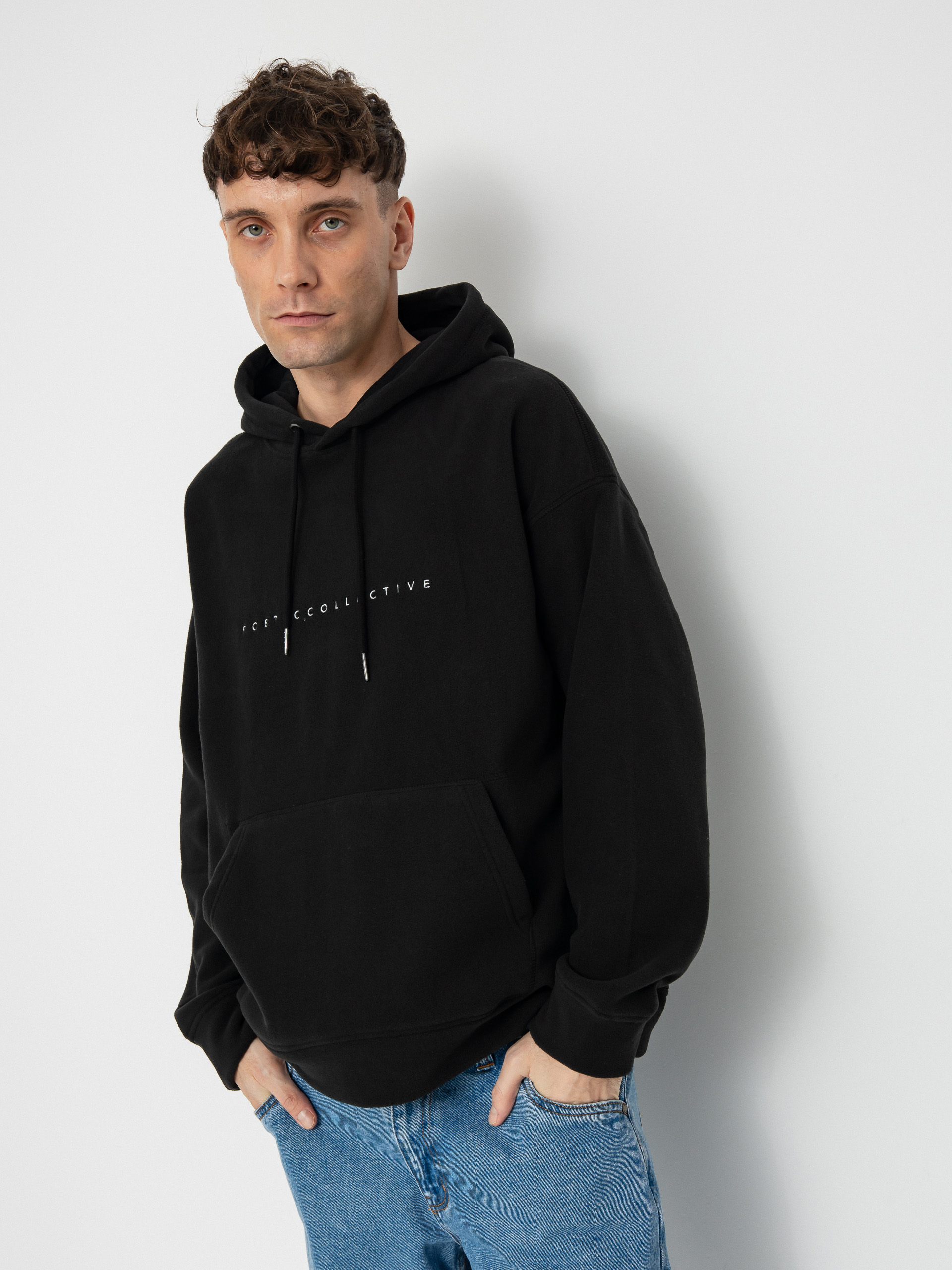 Poetic Collective Fleece HD Hoodie (black)