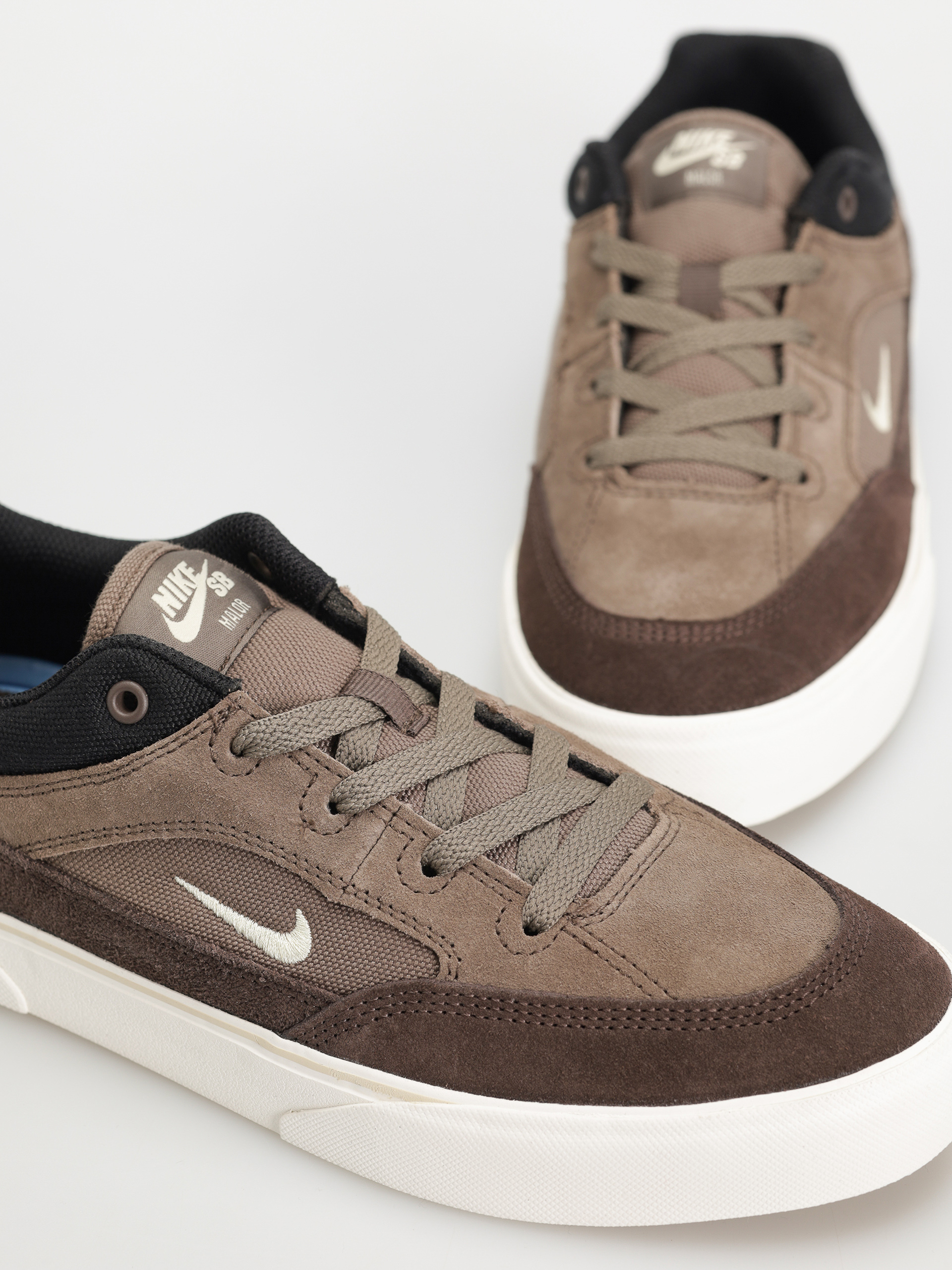 Nike SB Malor Shoes (ironstone/lt khaki baroque brown black)