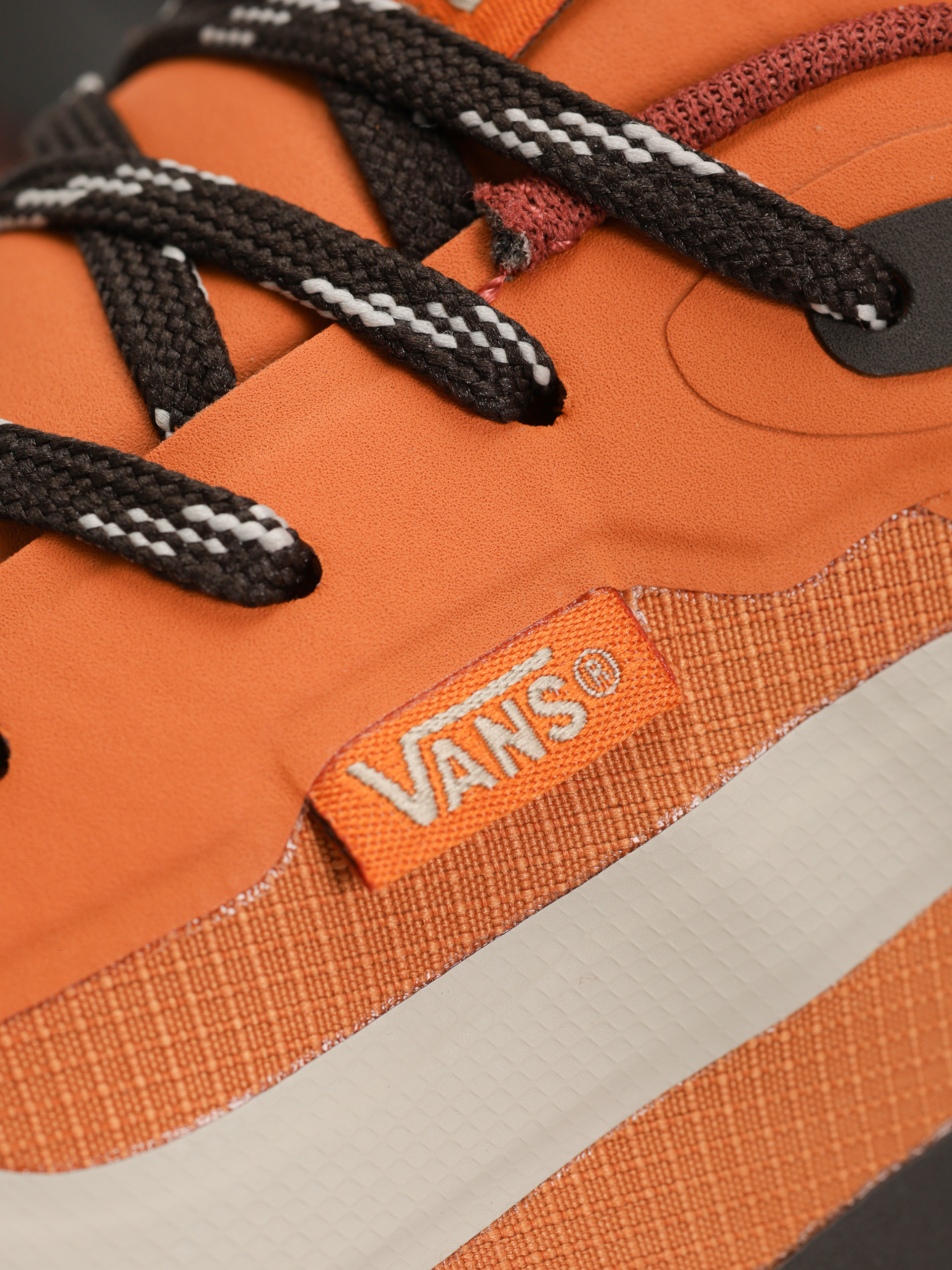 Vans Mte Crosspath Shoes (marmalade)