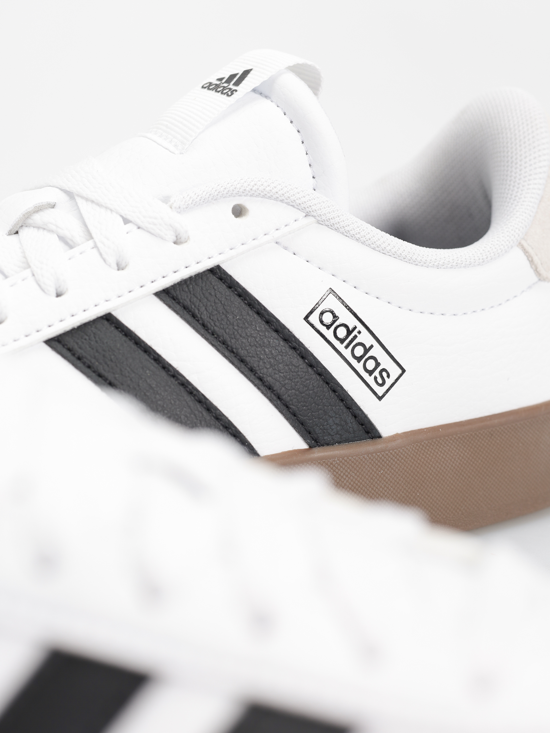 adidas Vl Court 3.0 Schuhe (ftwwht/cblack/greone)