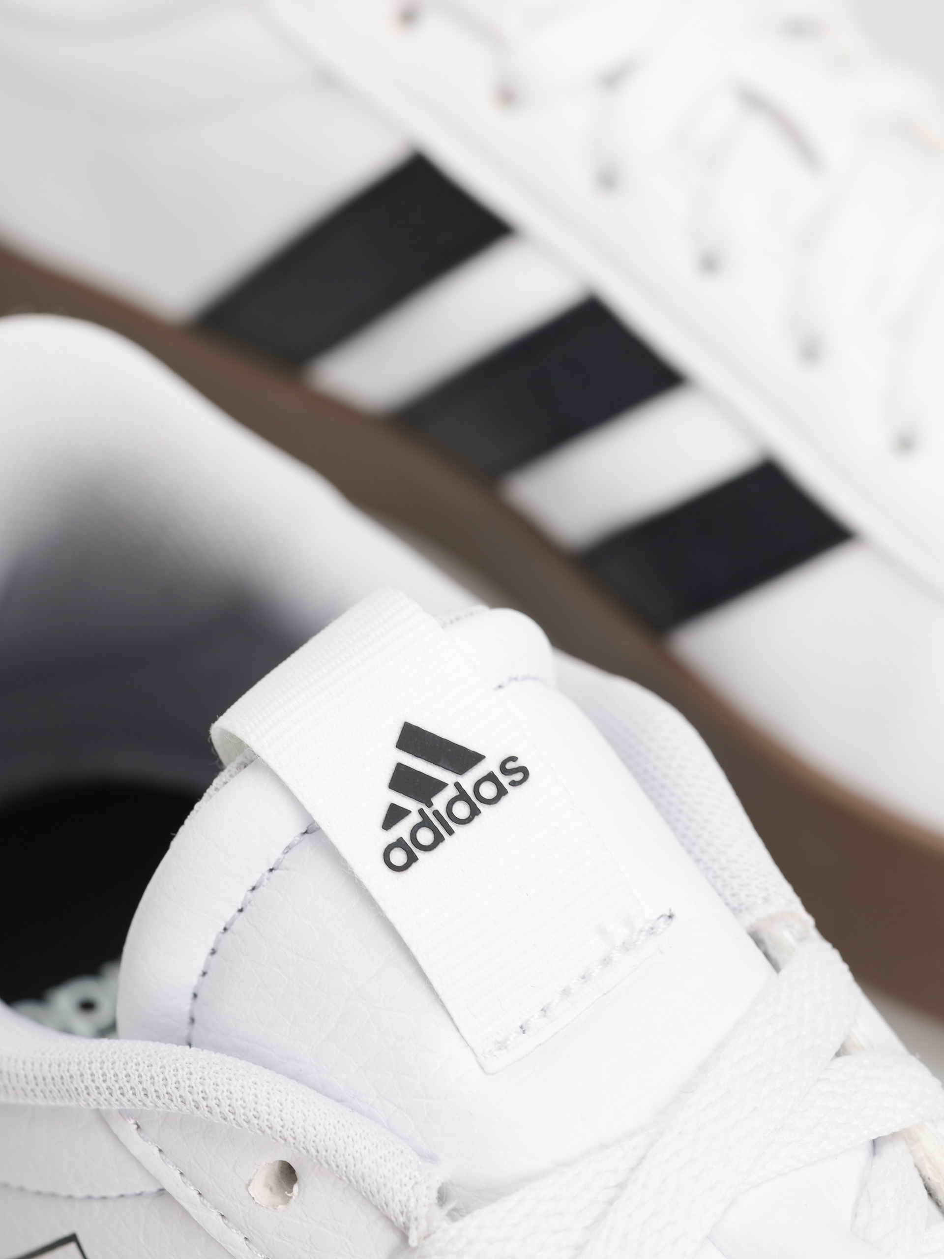 adidas Vl Court 3.0 Schuhe (ftwwht/cblack/greone)