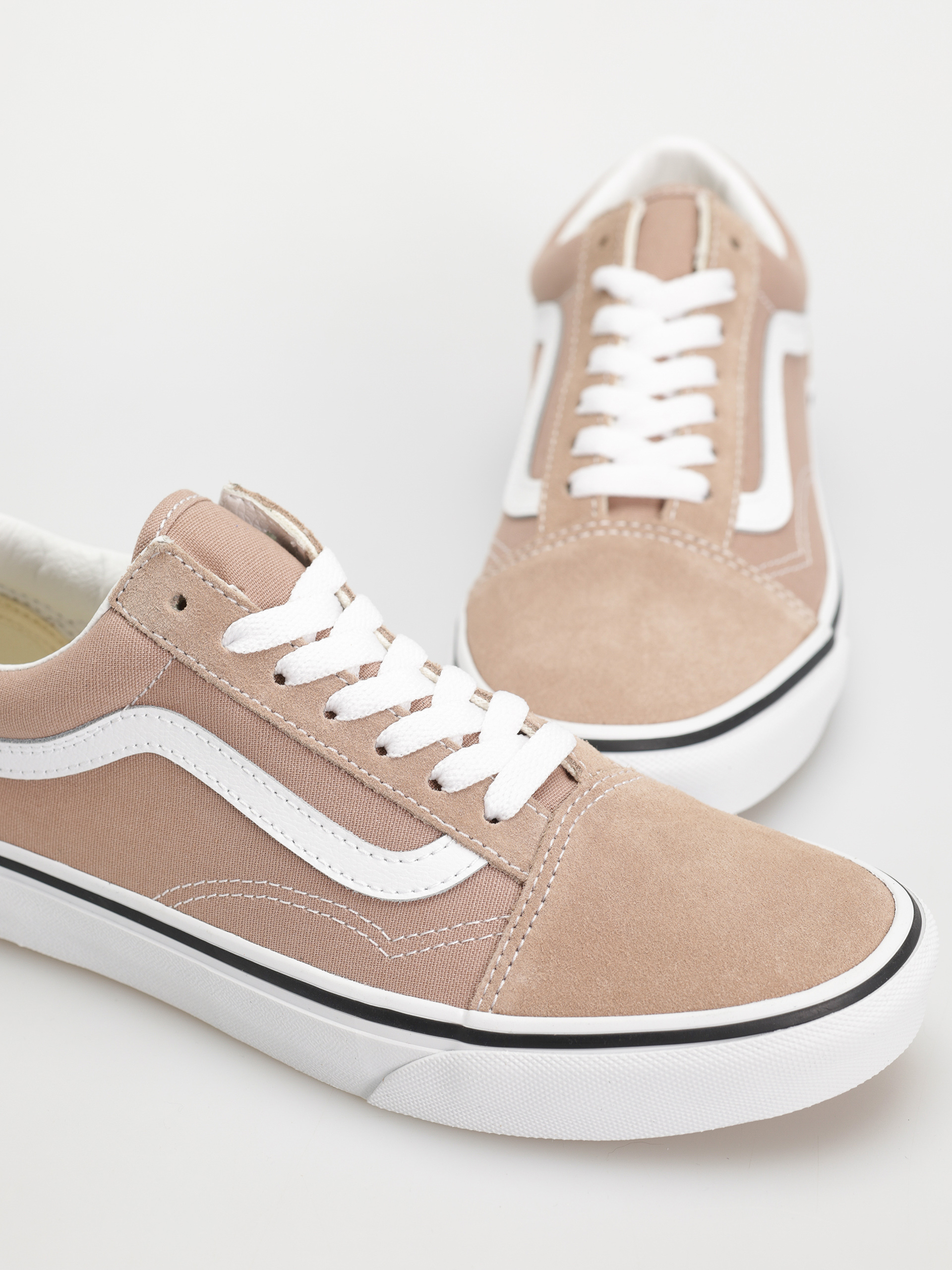 Vans Old Skool Shoes (color theory warm taupe)
