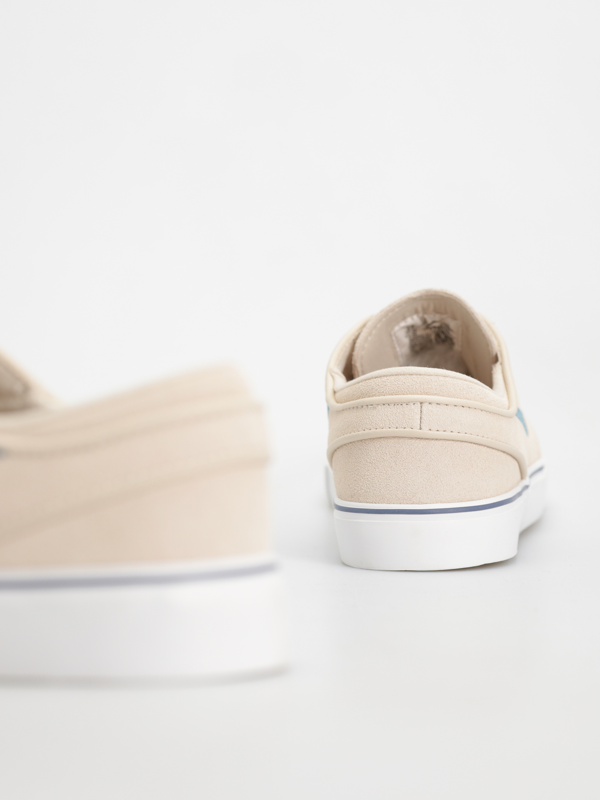 Nike SB Zoom Janoski OG+ Schuhe (sanddrift/smokey blue thunder blue)