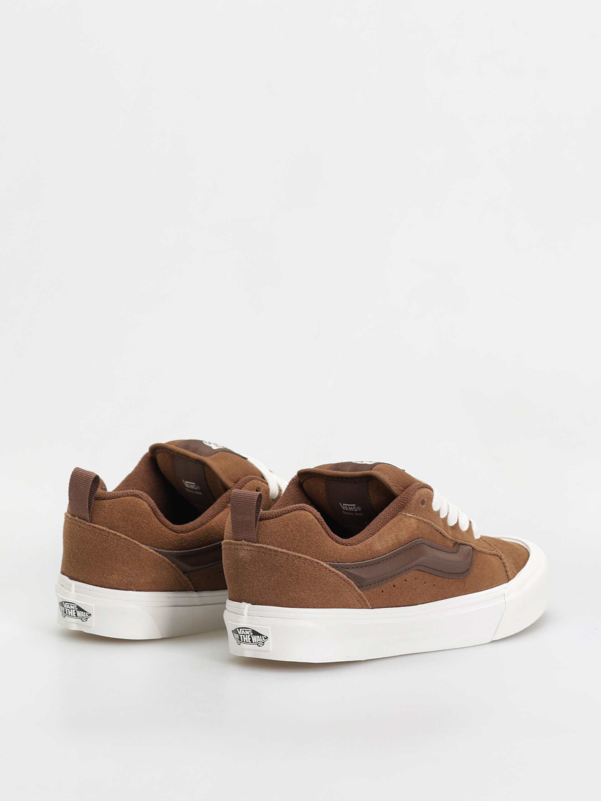 Vans Knu Skool Shoes (suede brown)