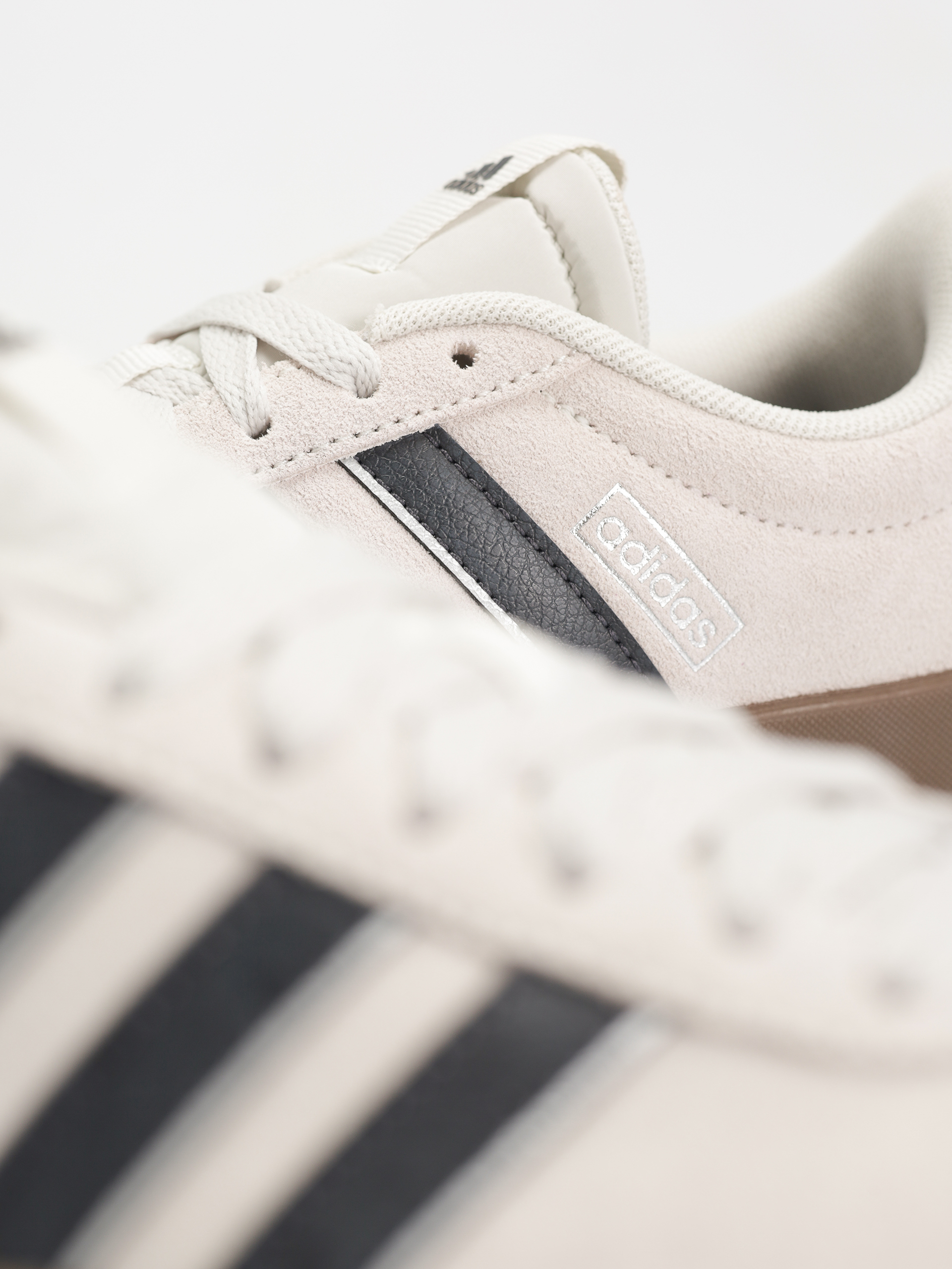 adidas Schuhe Vl Court 3.0 (orbgry/carbon/silvmt)