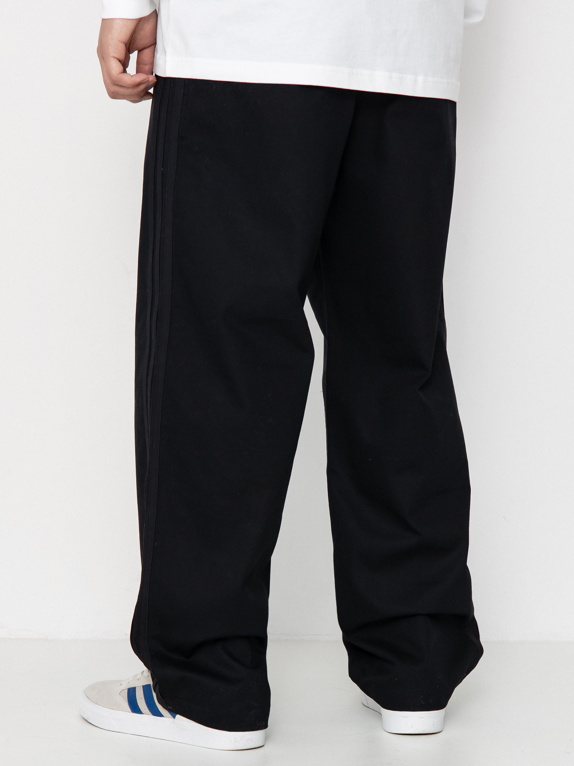 adidas Skate Chino Hose (black)