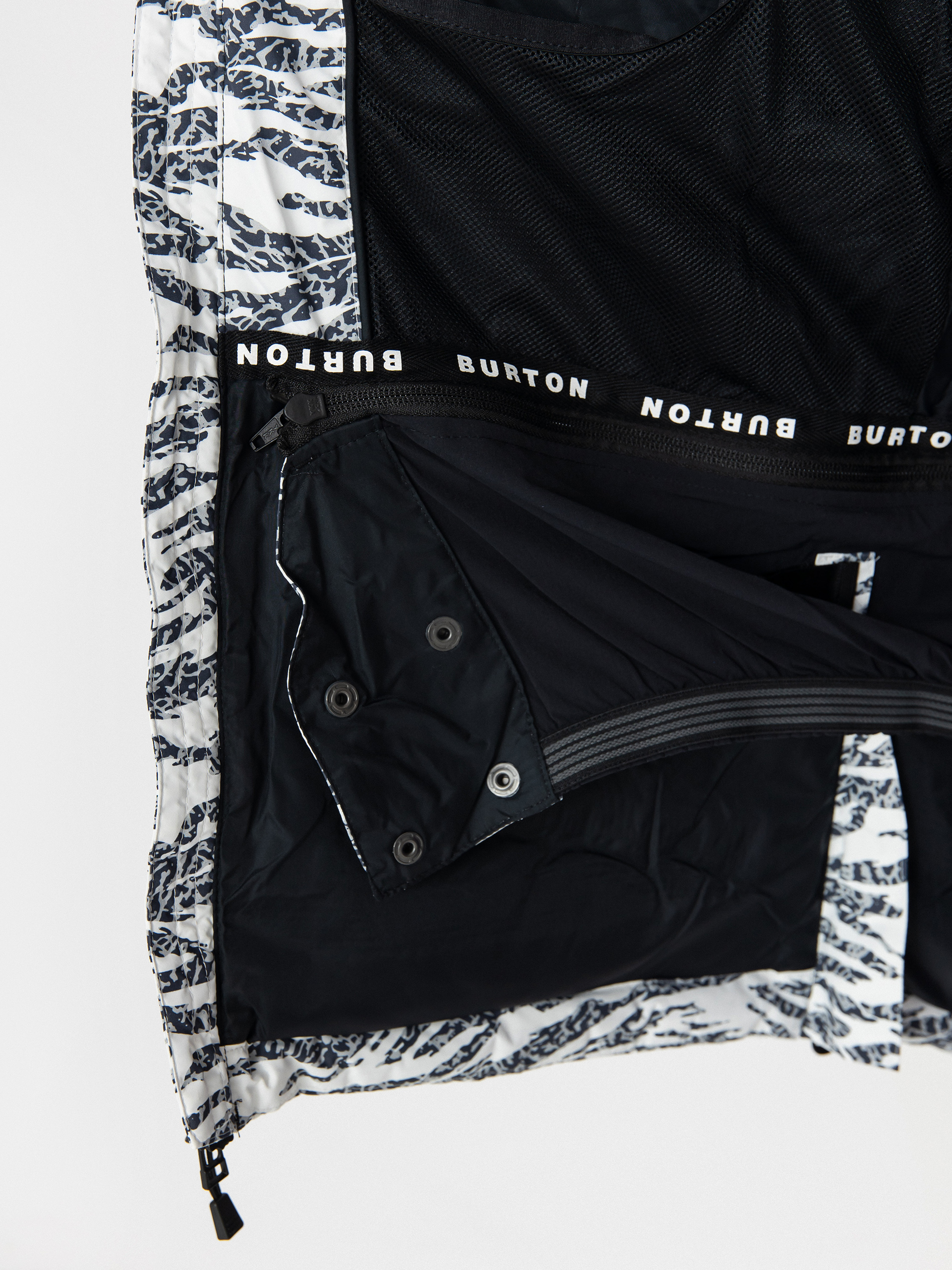 Womens Burton Snowboard jacket Loyil Down (zebra camo)