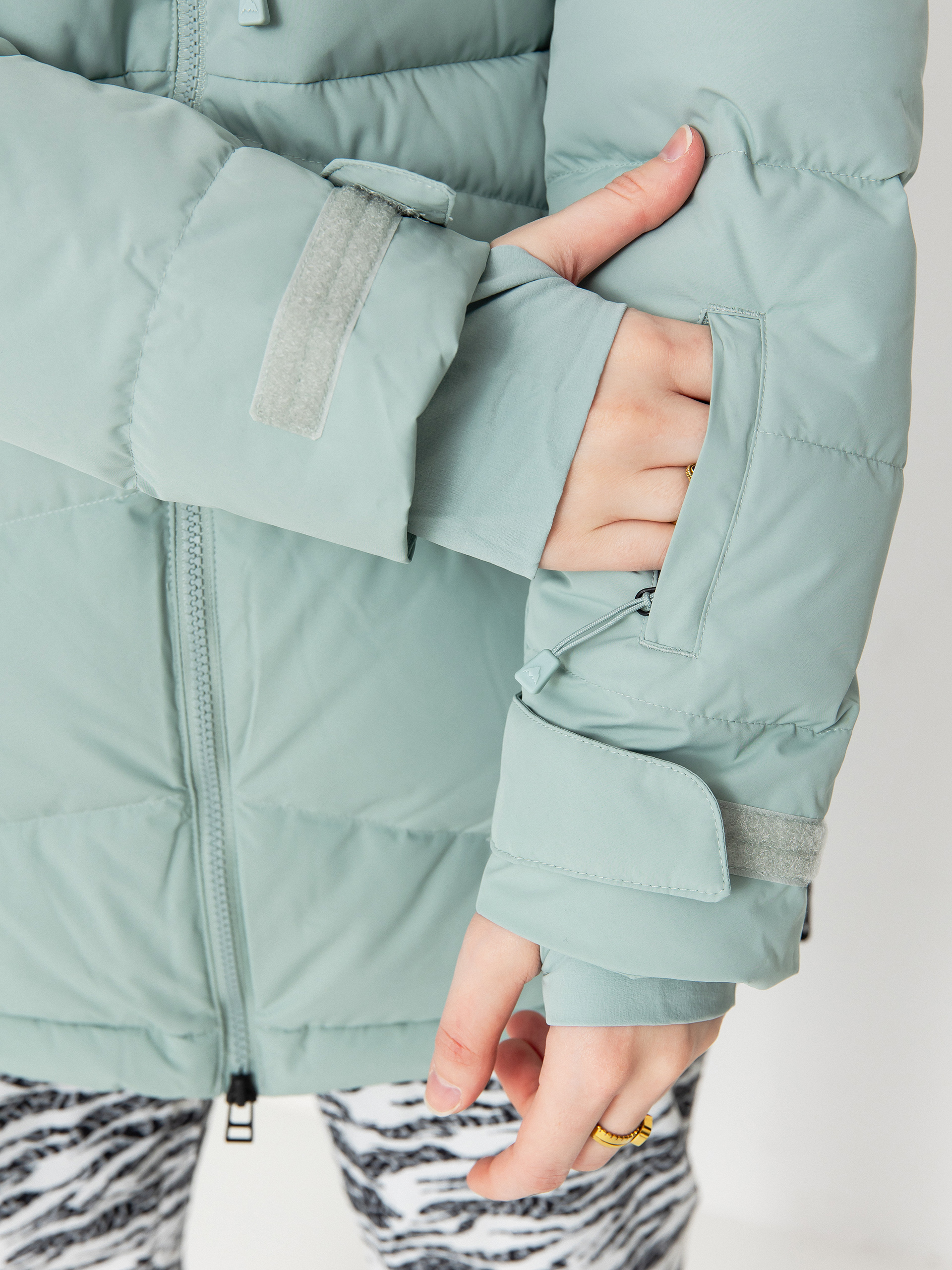 Womens Burton Snowboard jacket Loyil Down (petrol green)