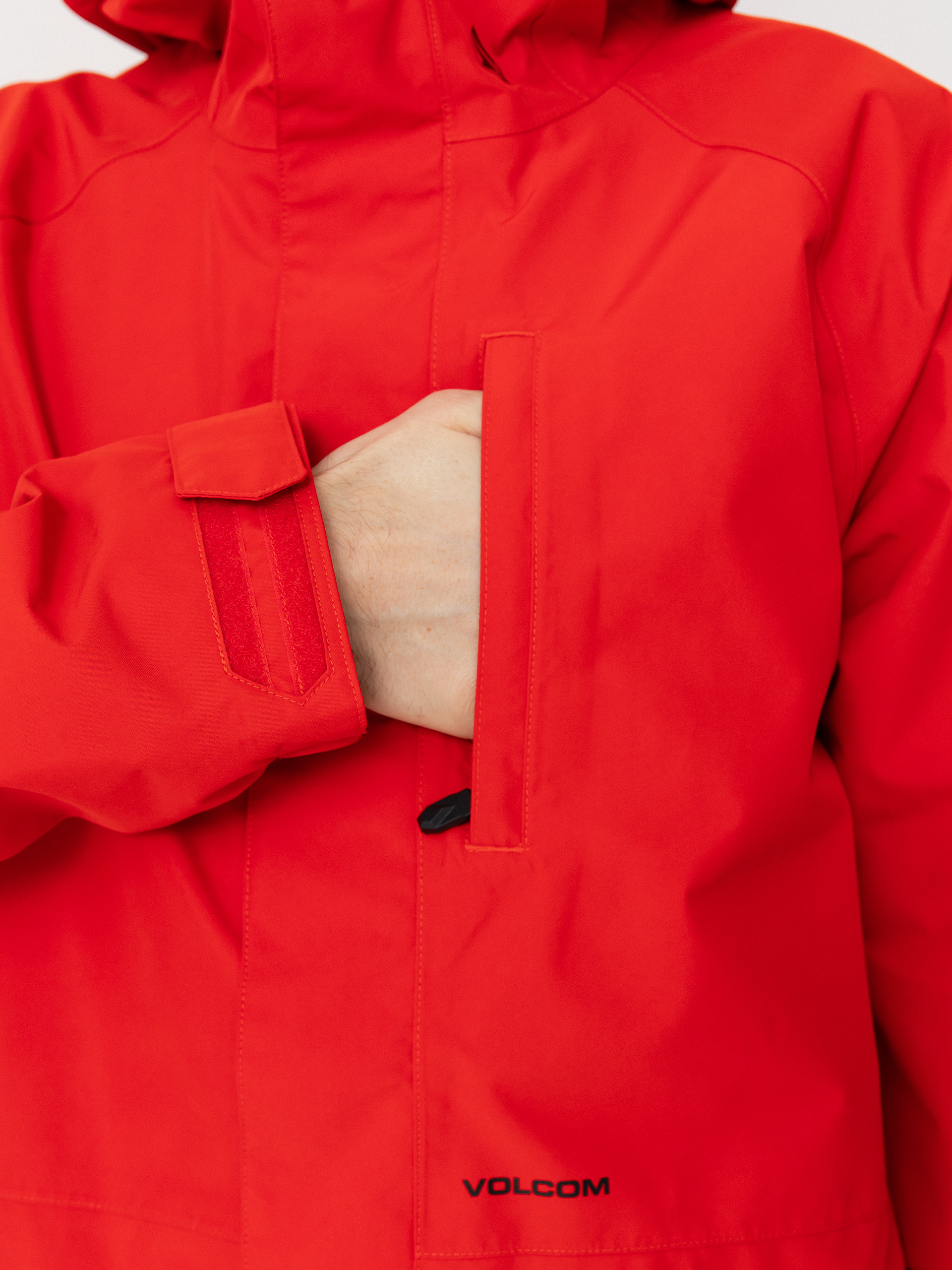 VOLCOM L GORE-TEX JACKET M RED 赤 Dua Insulated Gore-Tex Jacket - Crimson - Men - Volcom UK