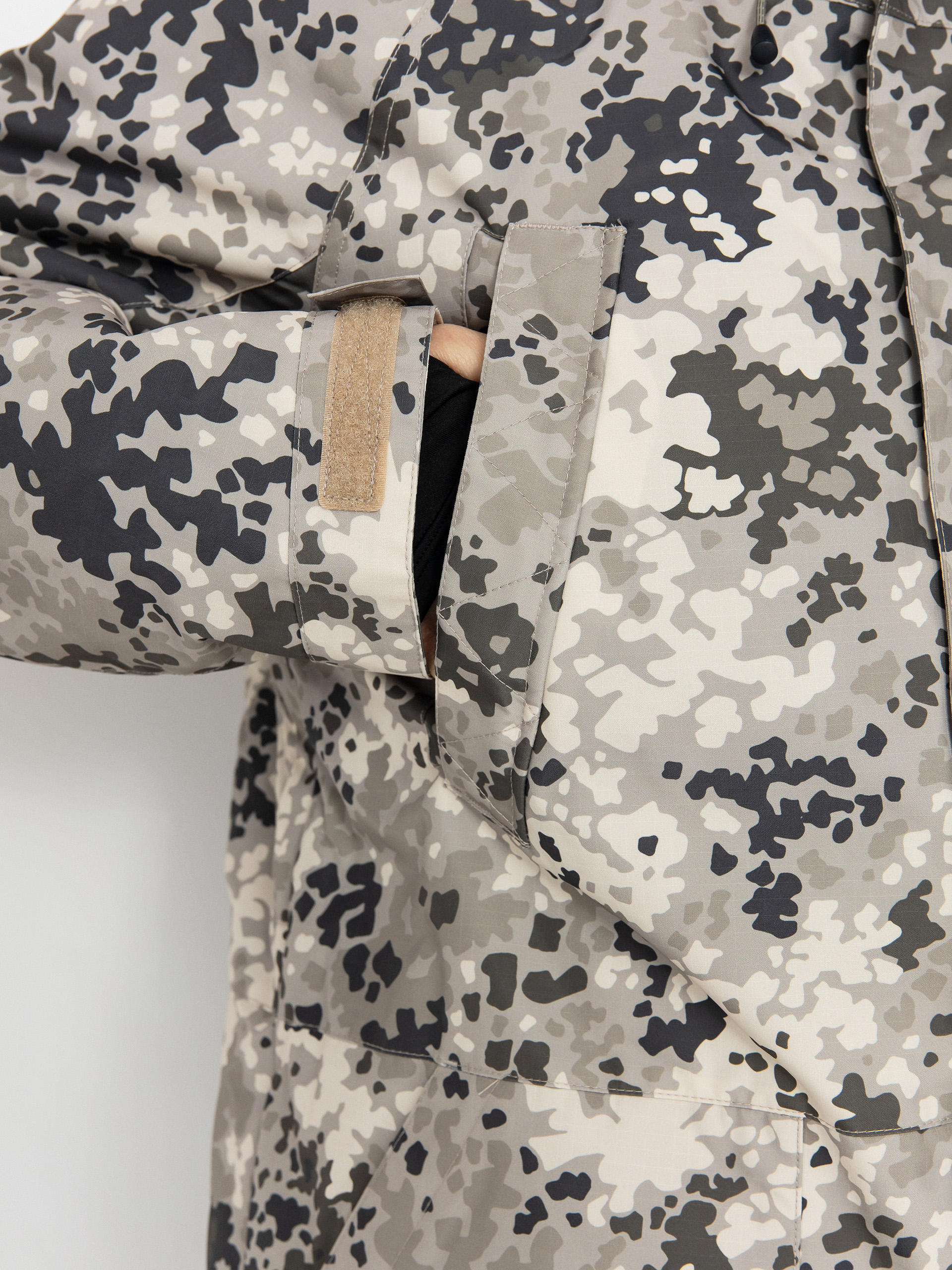 Mens DC Snowboard jacket Tundra (fractal)