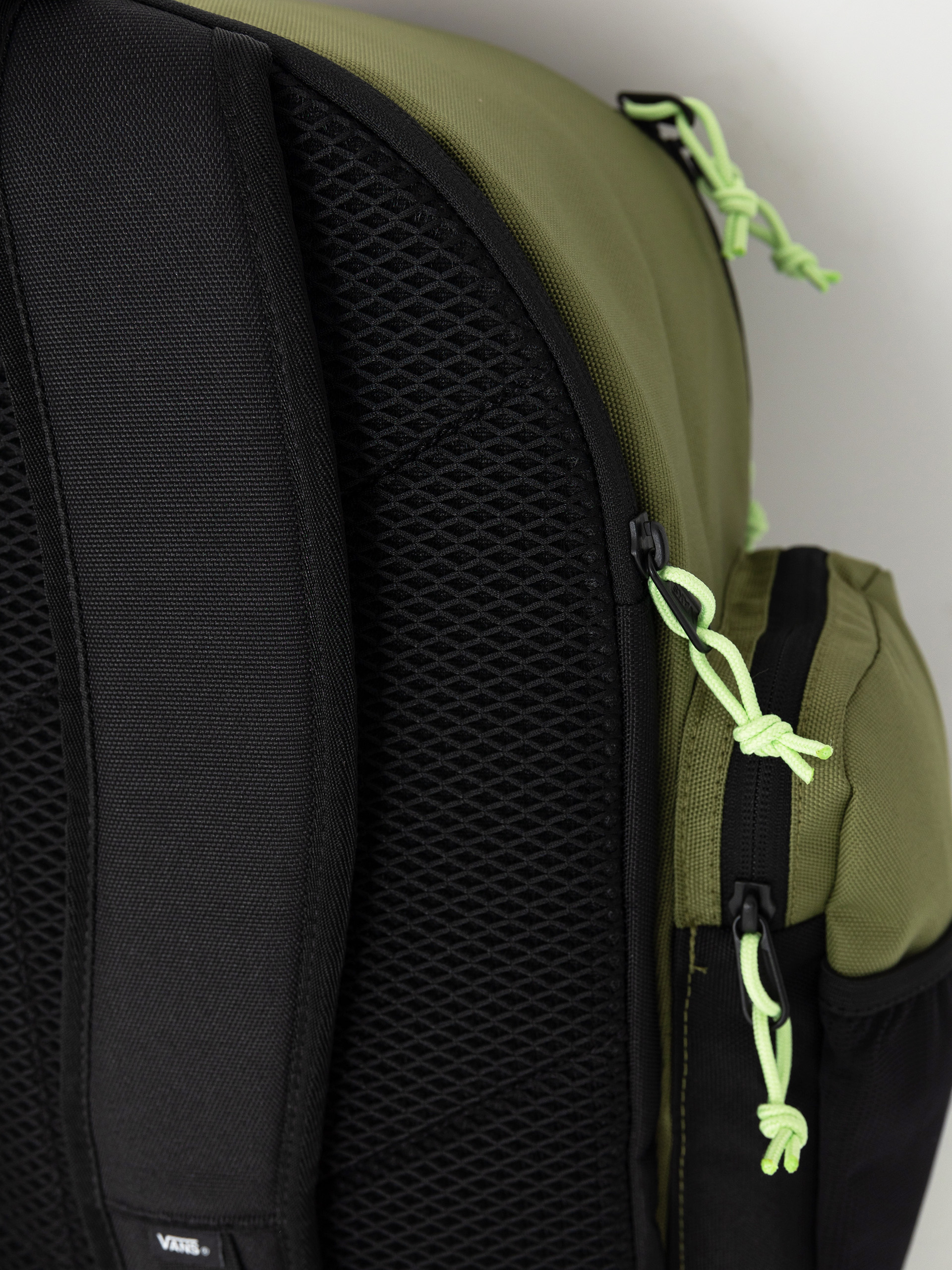 Vans Mte Breakout Rucksack (loden green)