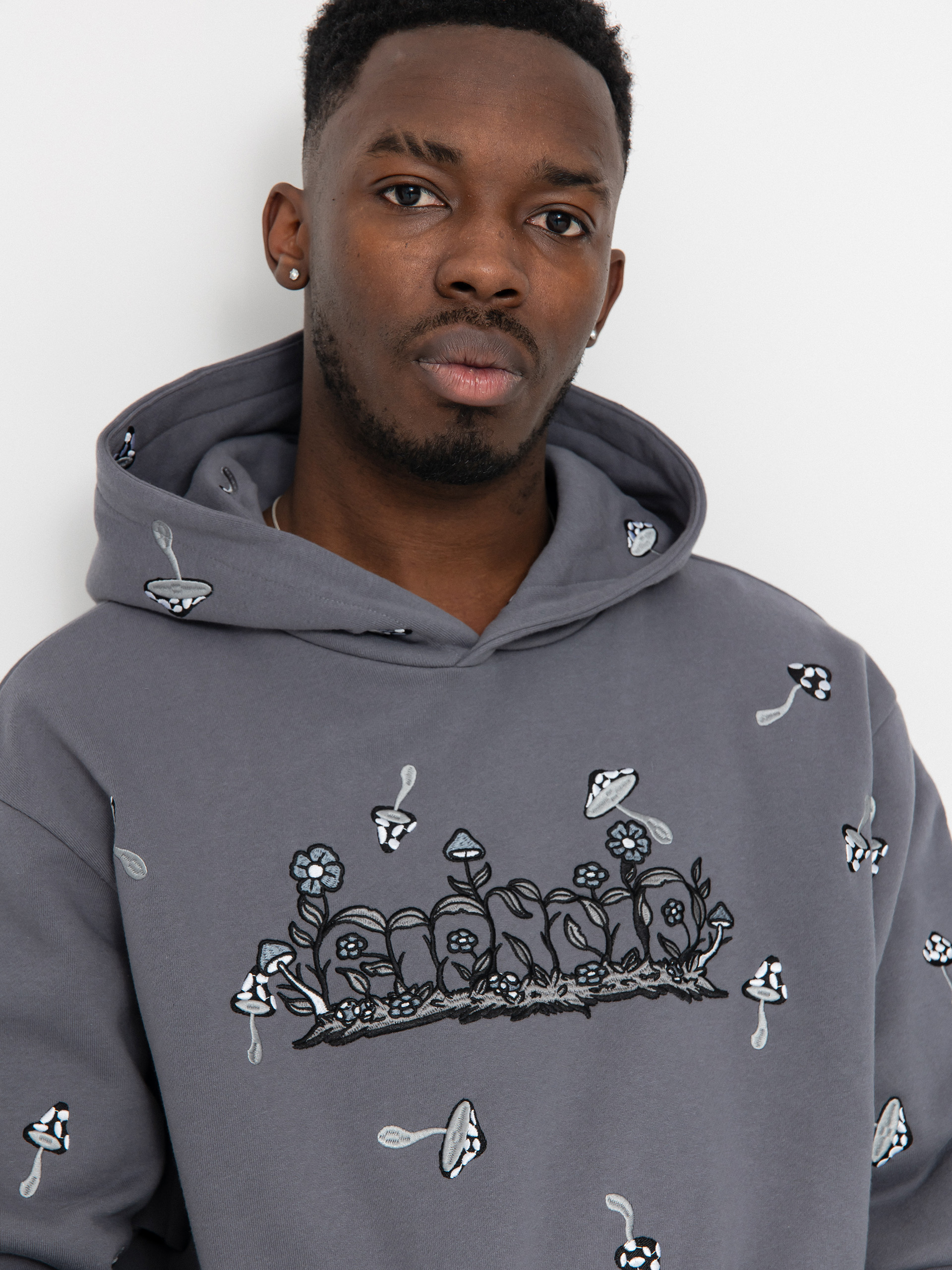 RipNDip Hoodie Field Euphoria HD (charcoal)