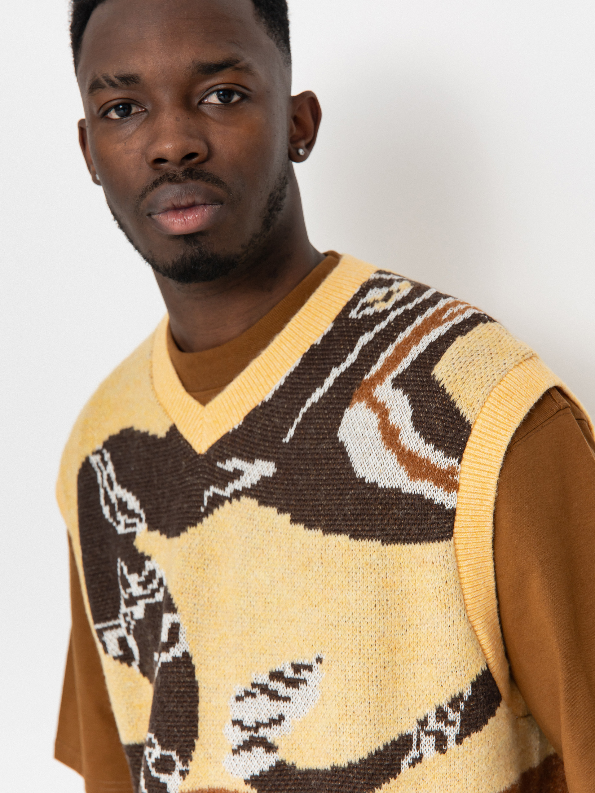 nike mens sweater vest