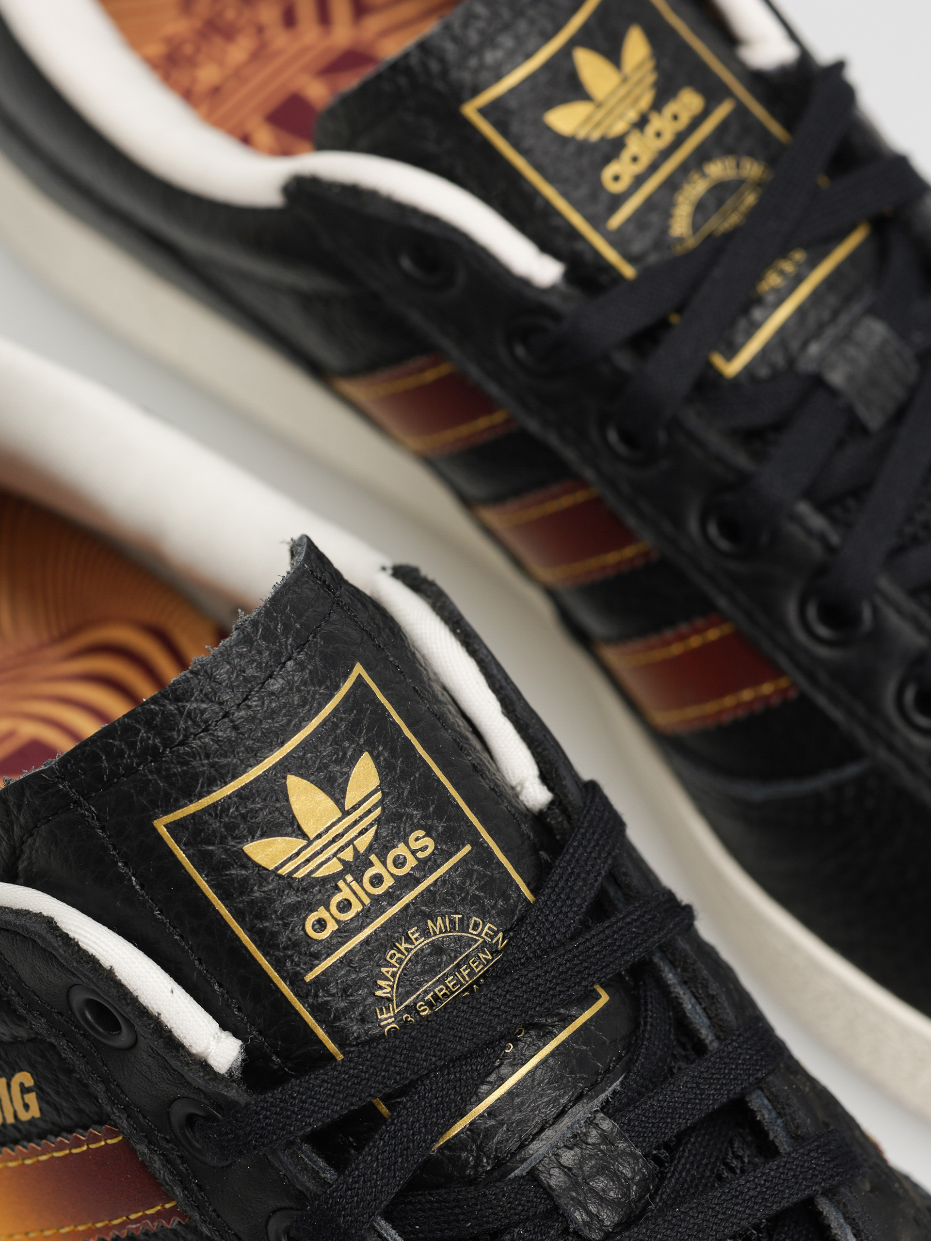 adidas Puig Indoor Schuhe (cblack/shared/creyel)