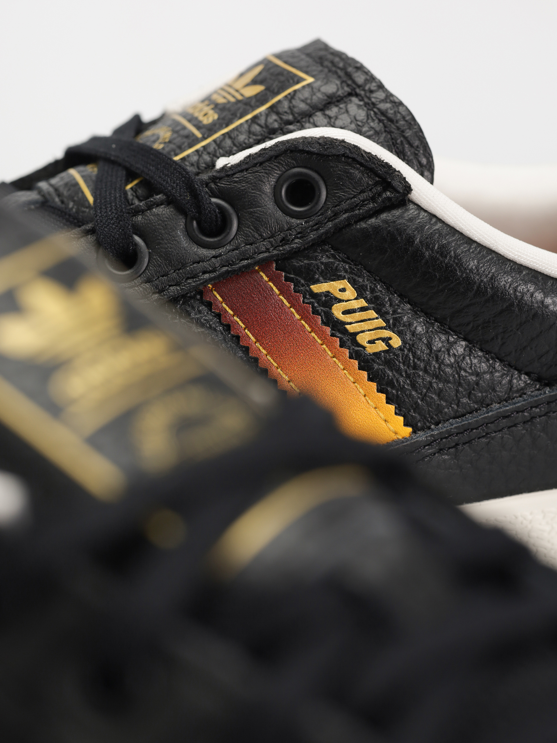 adidas Puig Indoor Schuhe (cblack/shared/creyel)