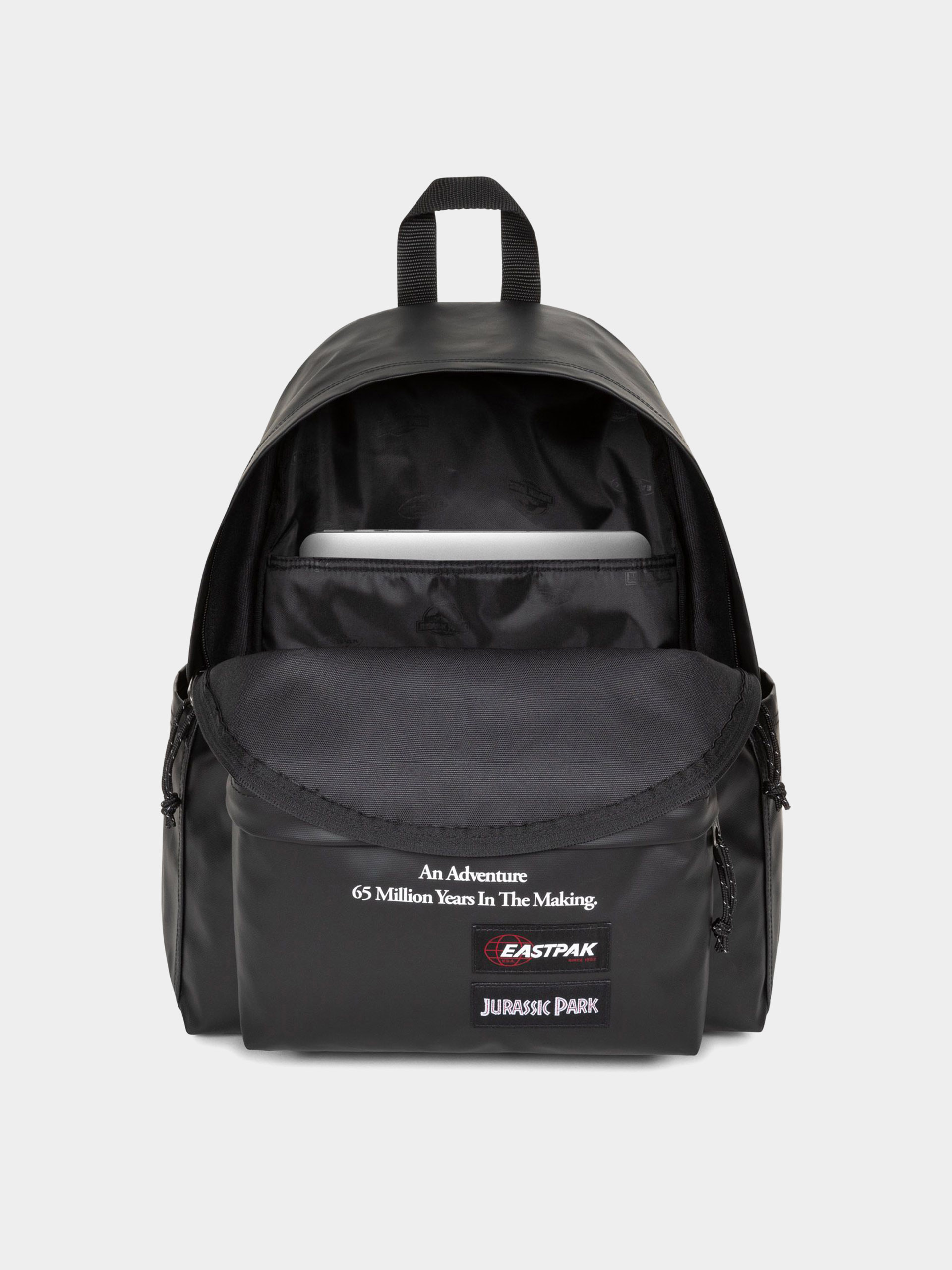 Eastpak Backpack Day Pakr - black (jp poster)